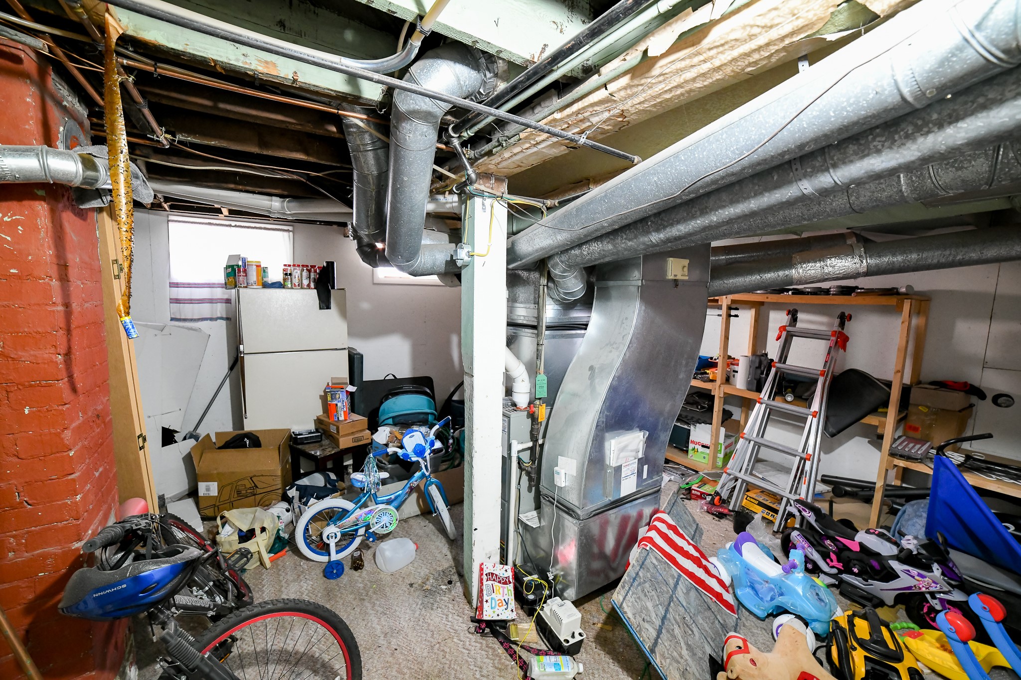 712 9th Street N