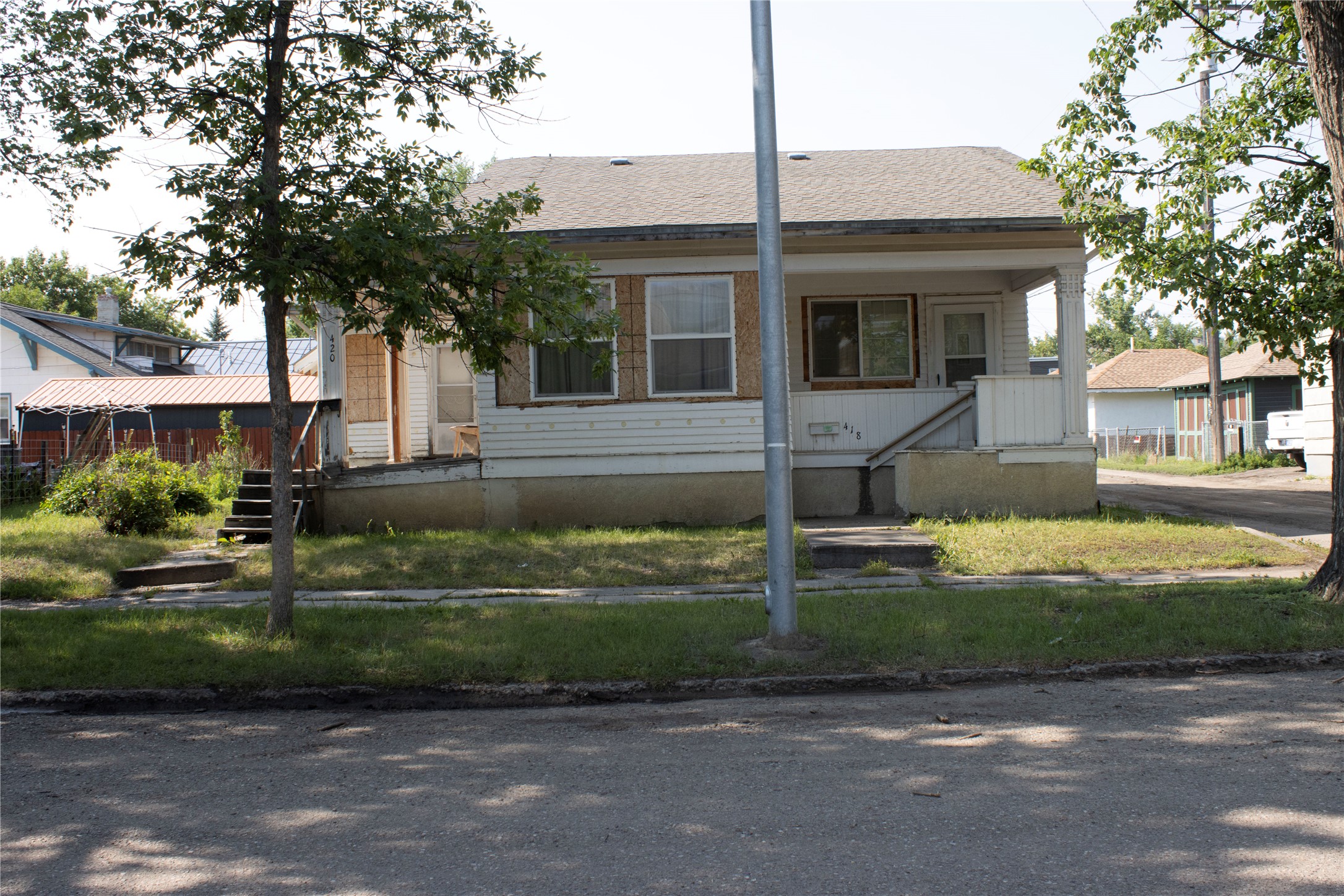 418 8th Street