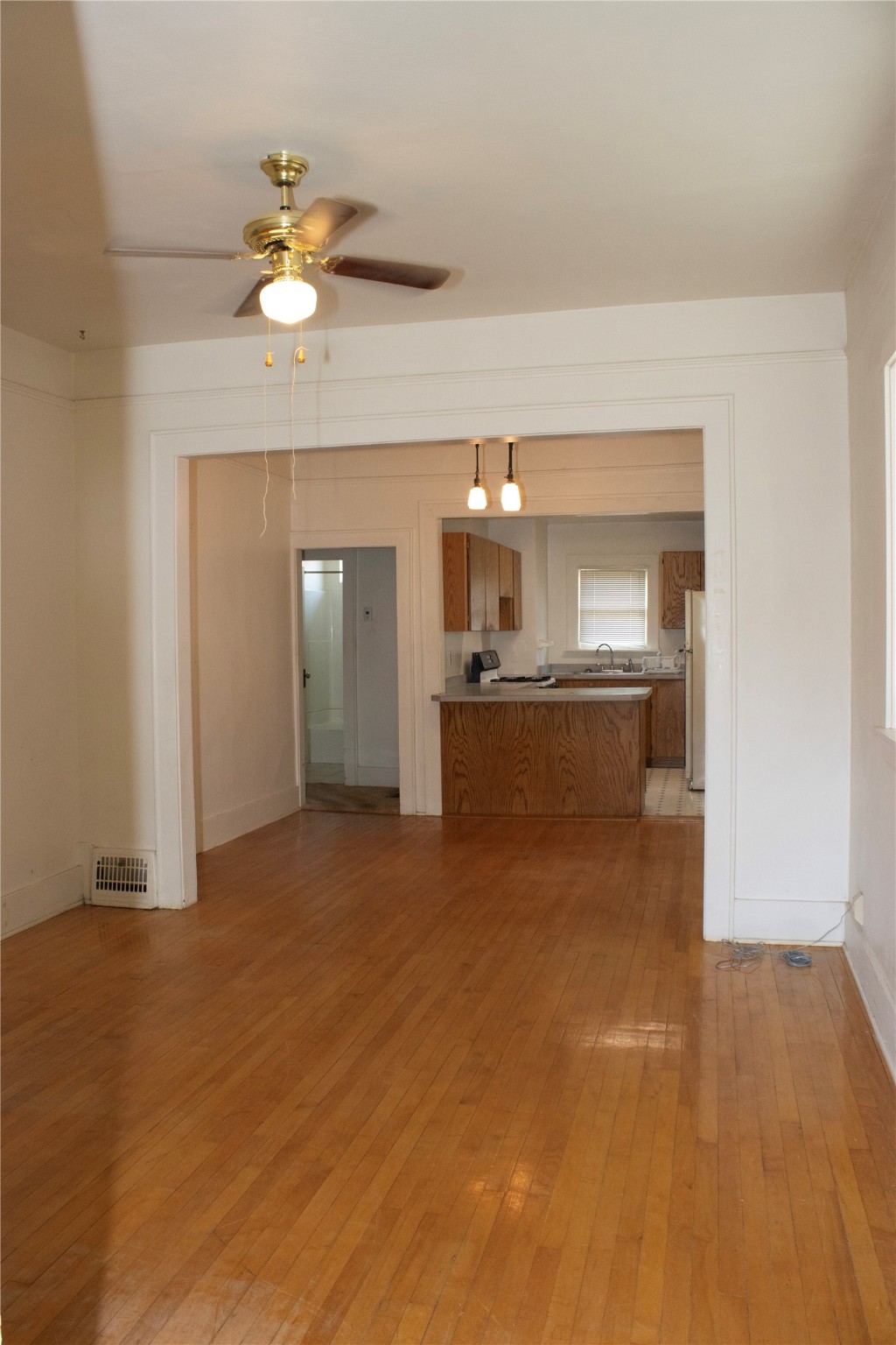 418 8th Street