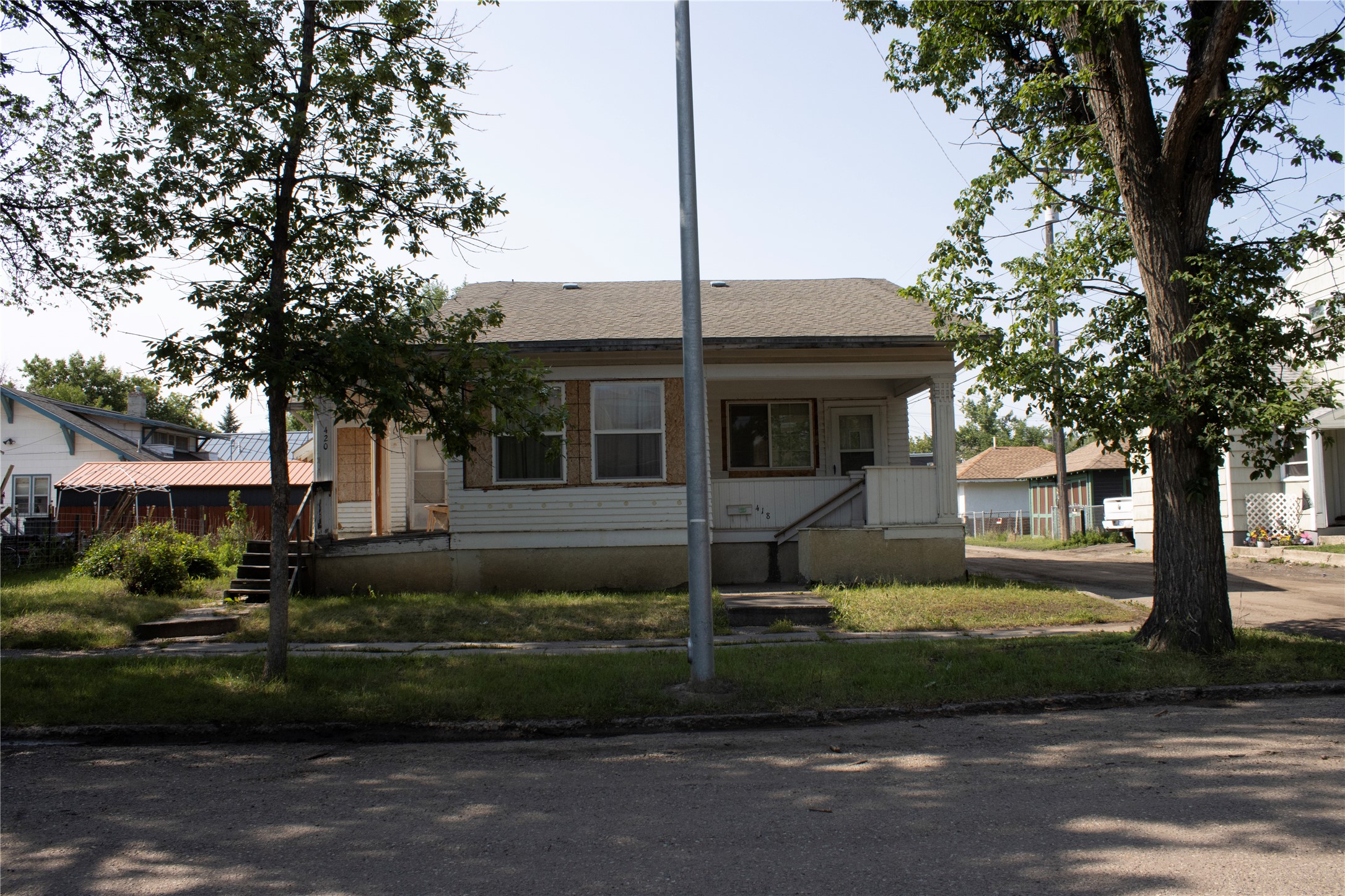 418 8th Street