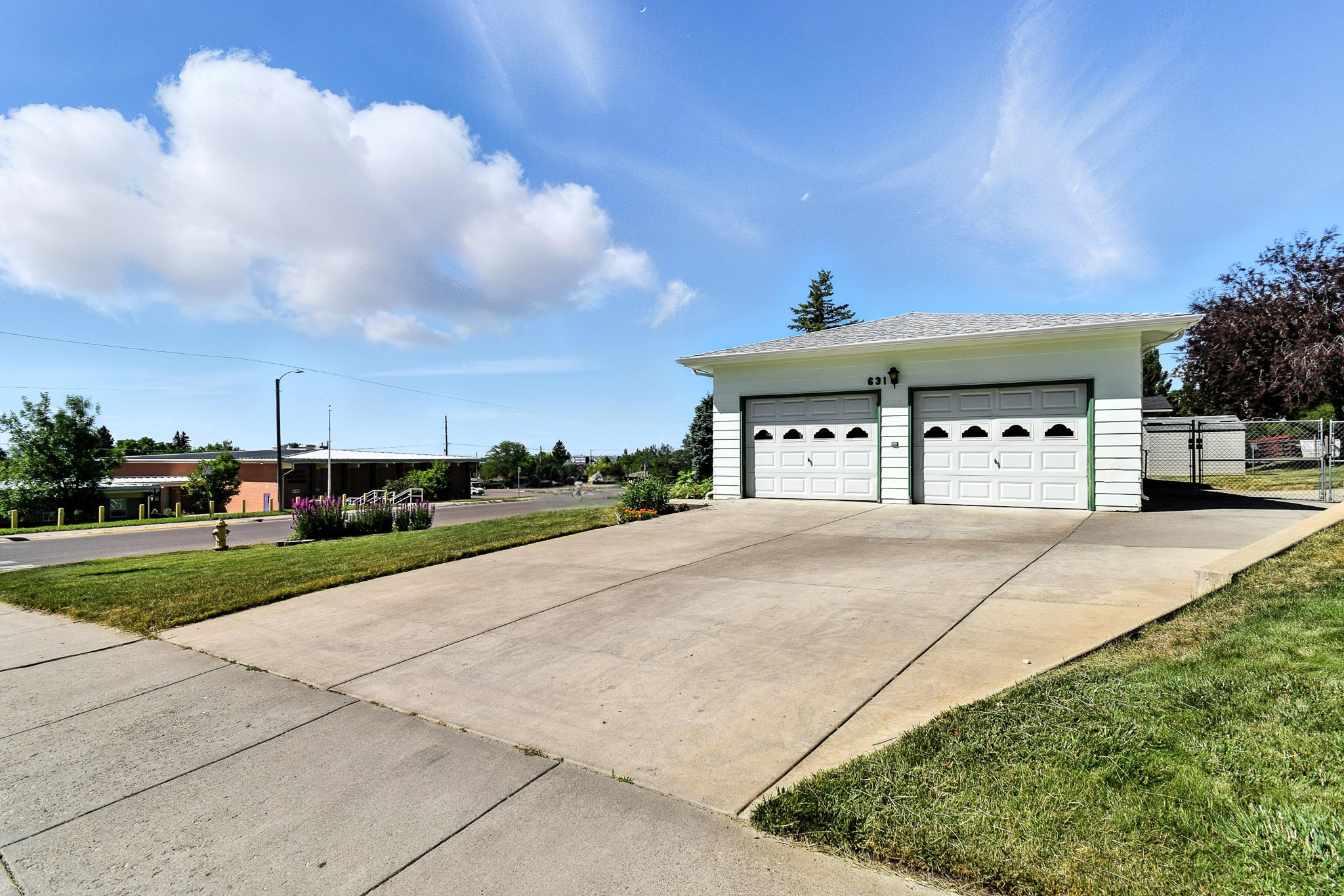 631 Sacajawea Drive