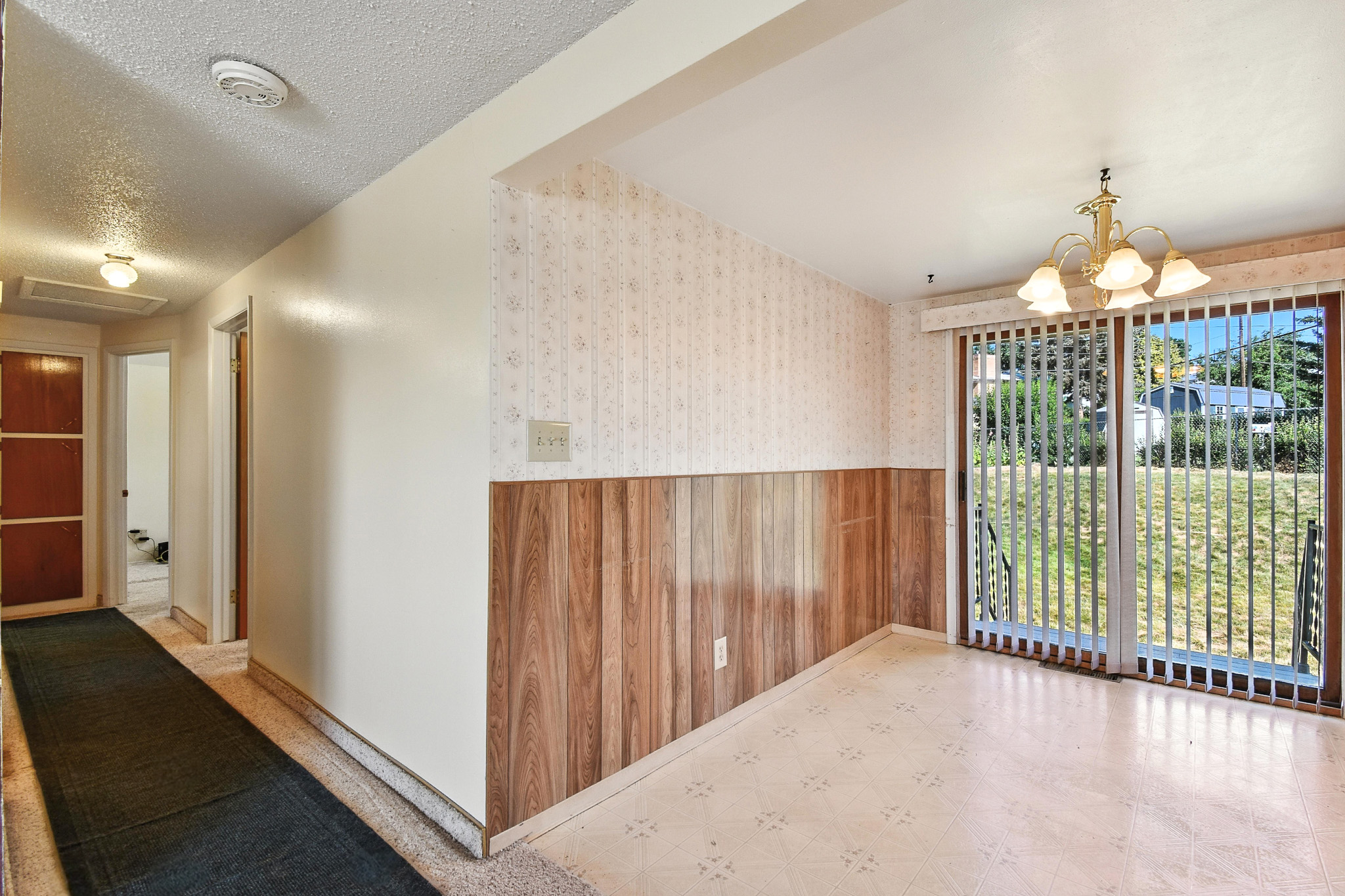 631 Sacajawea Drive