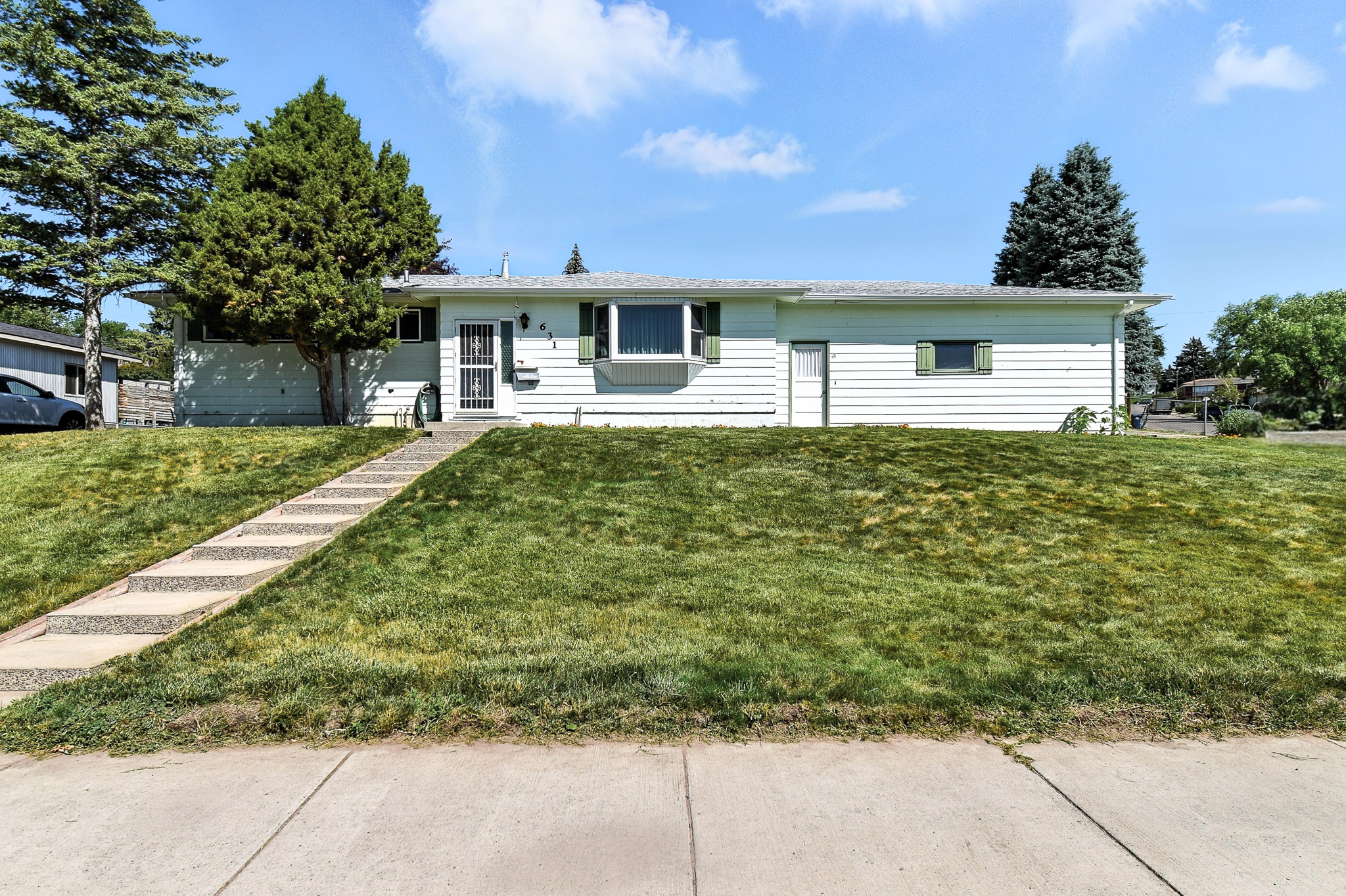 631 Sacajawea Drive