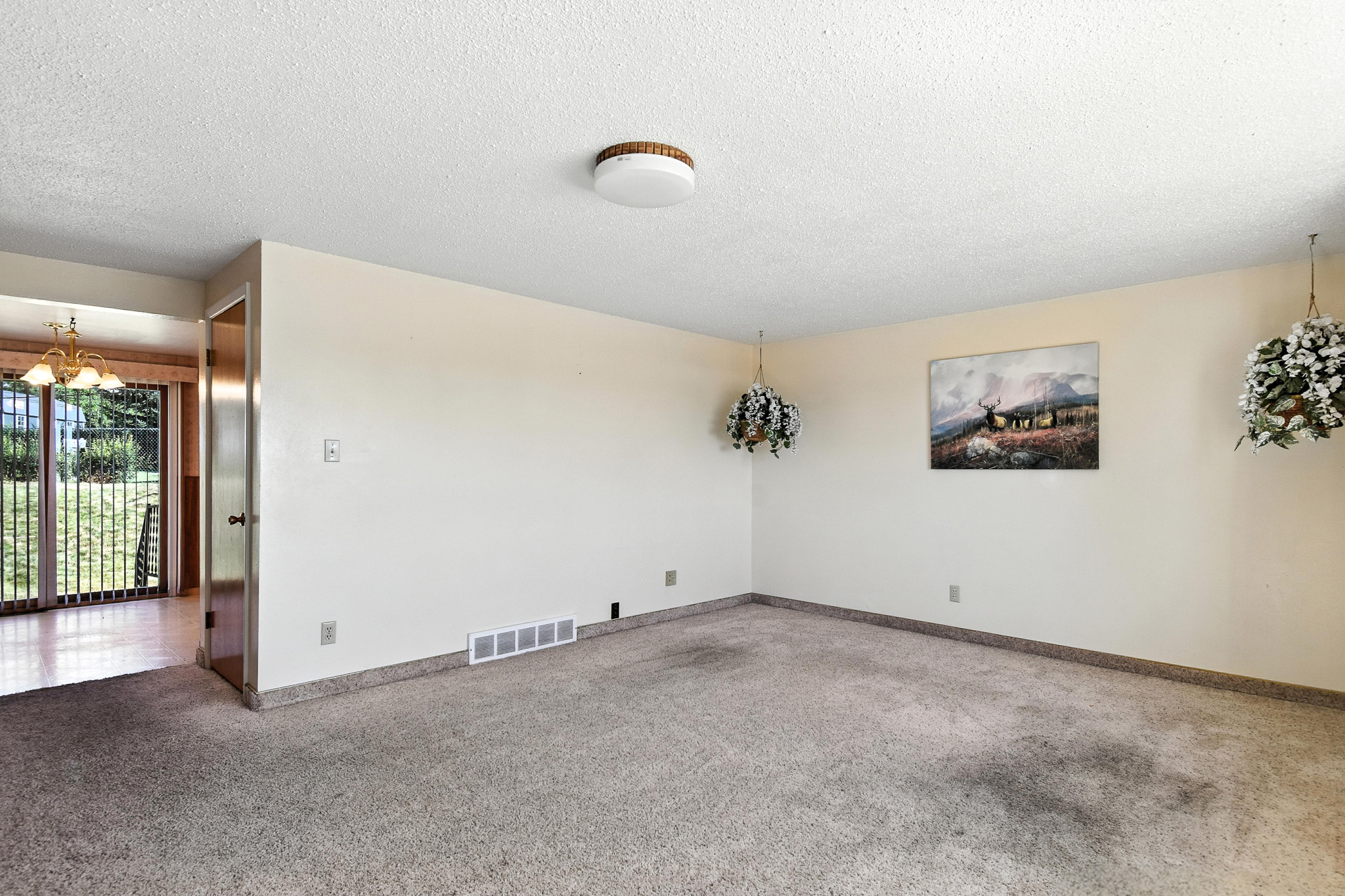 631 Sacajawea Drive