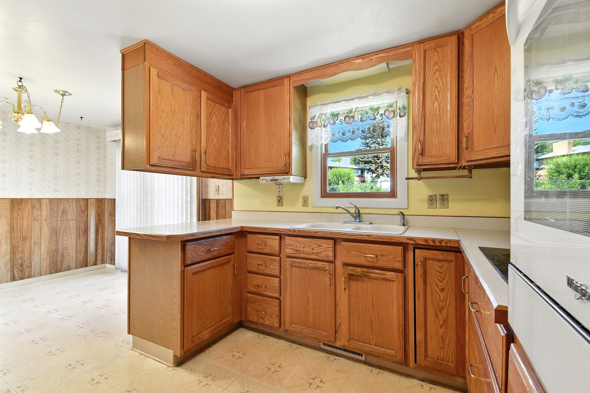 631 Sacajawea Drive