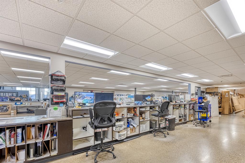 3928 Tri Hill Frontage Road