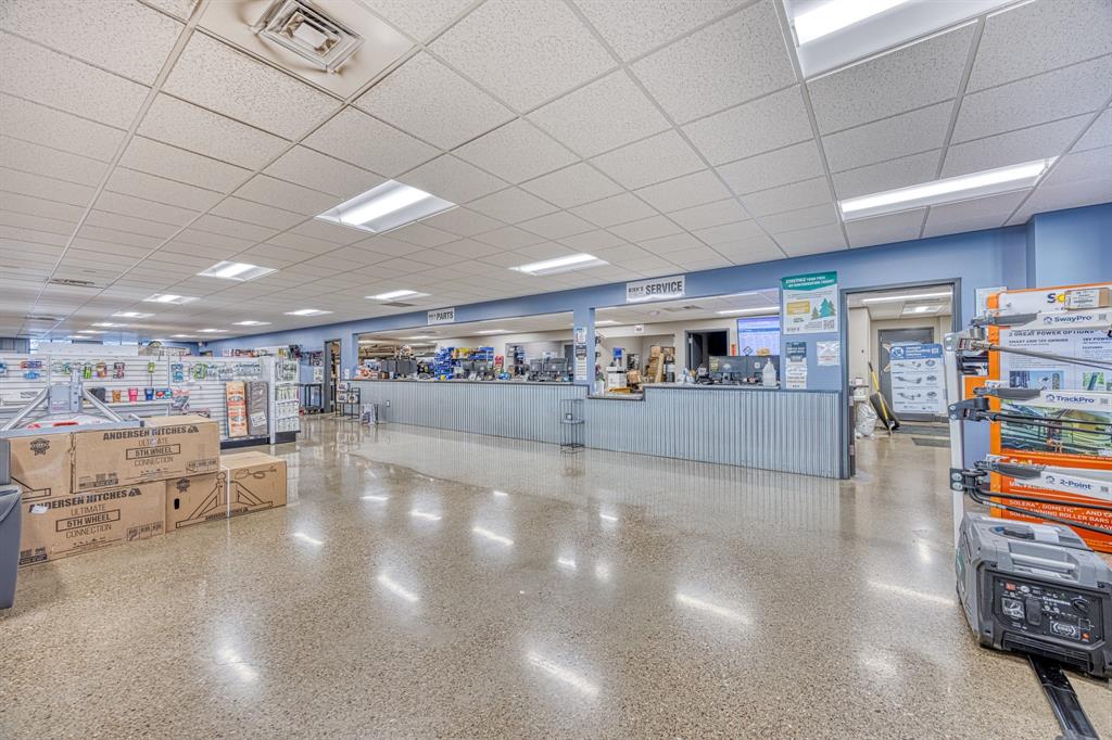 3928 Tri Hill Frontage Road