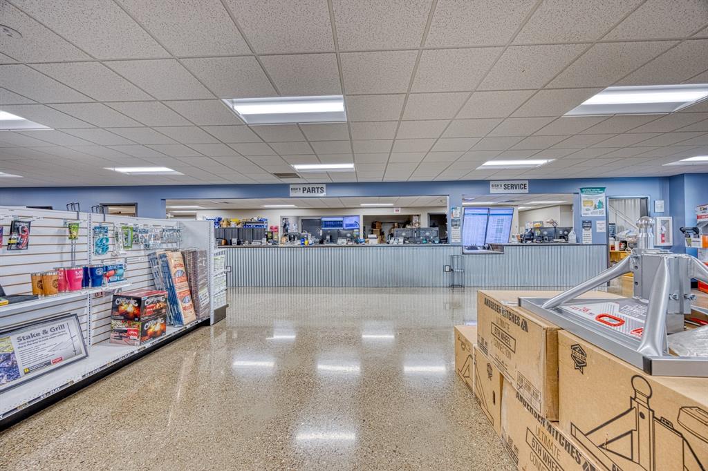 3928 Tri Hill Frontage Road