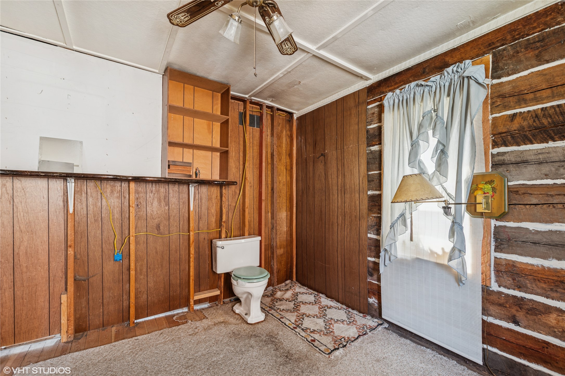 121 1st St N