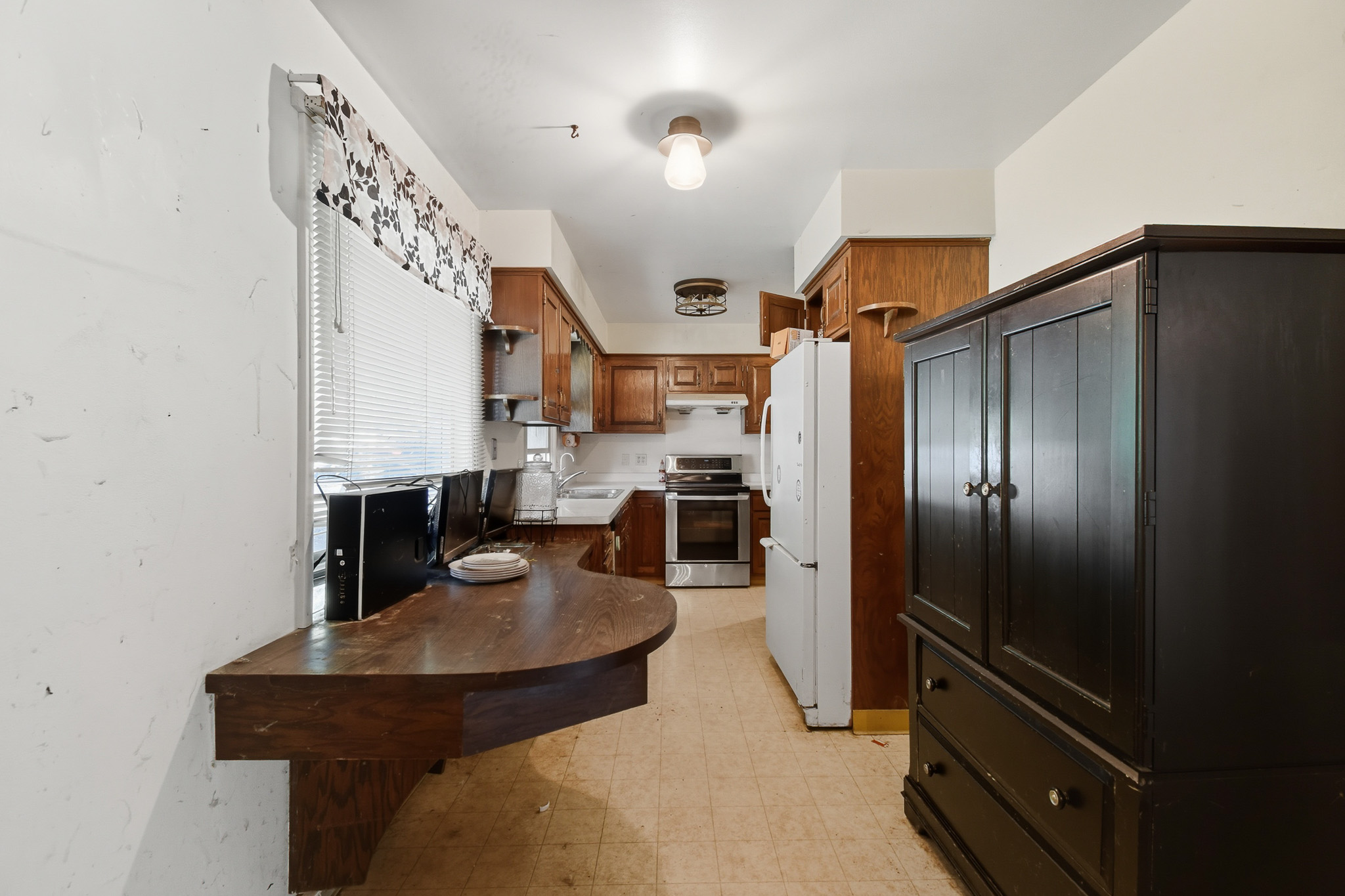 136 Riverview B