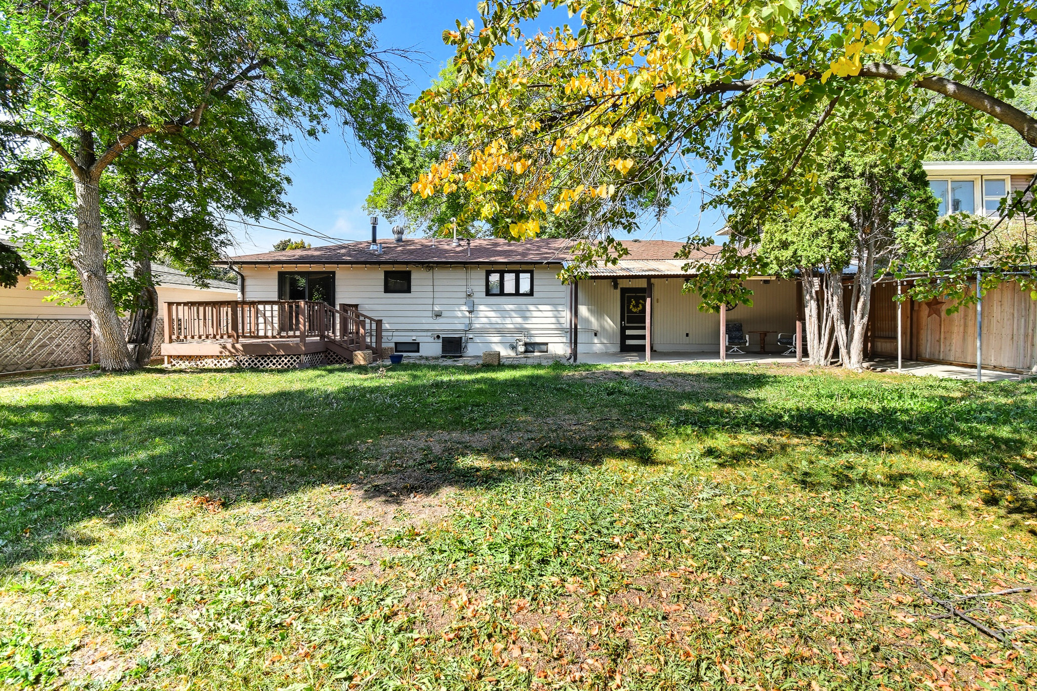 136 Riverview B