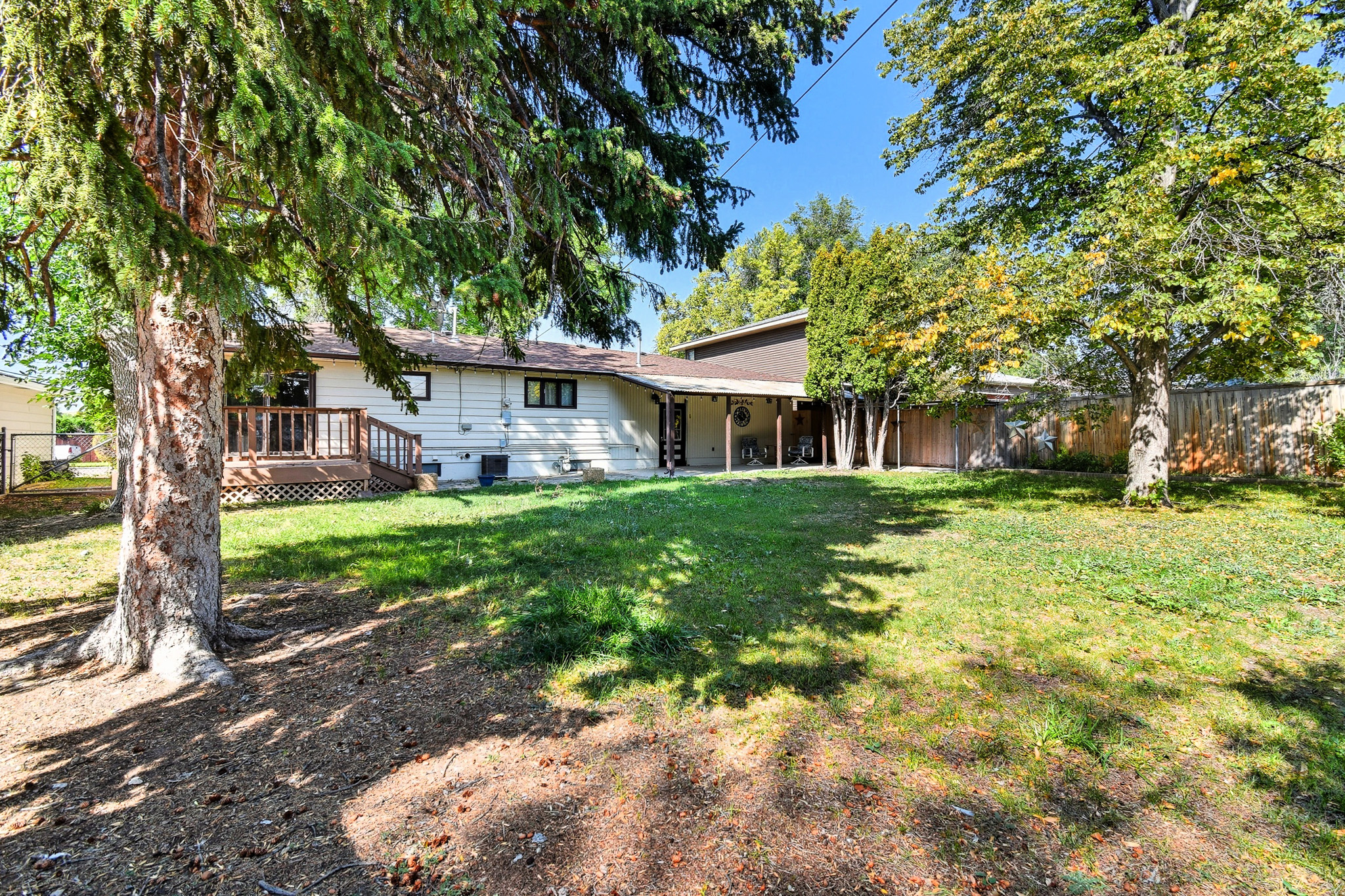 136 Riverview B