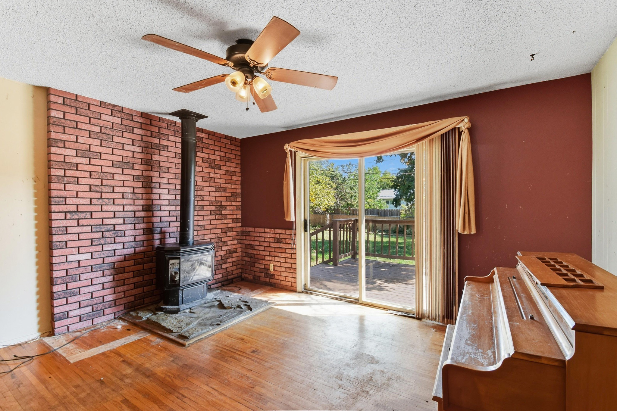 136 Riverview B