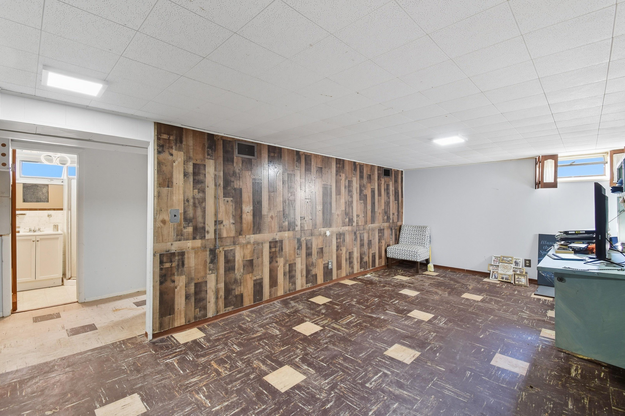 136 Riverview B