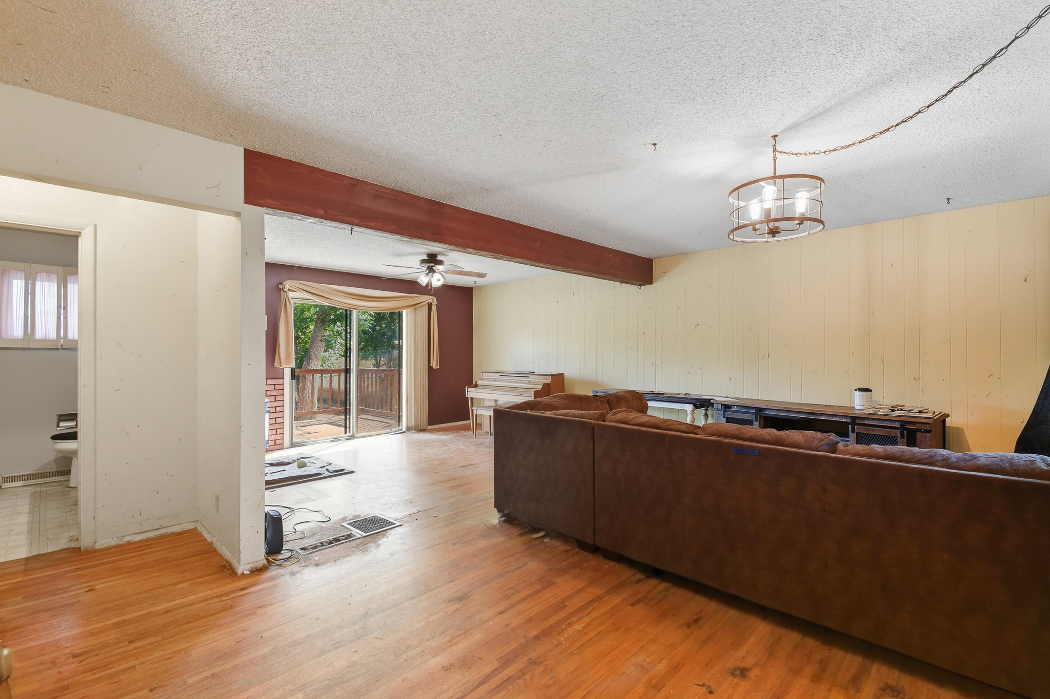 136 Riverview B