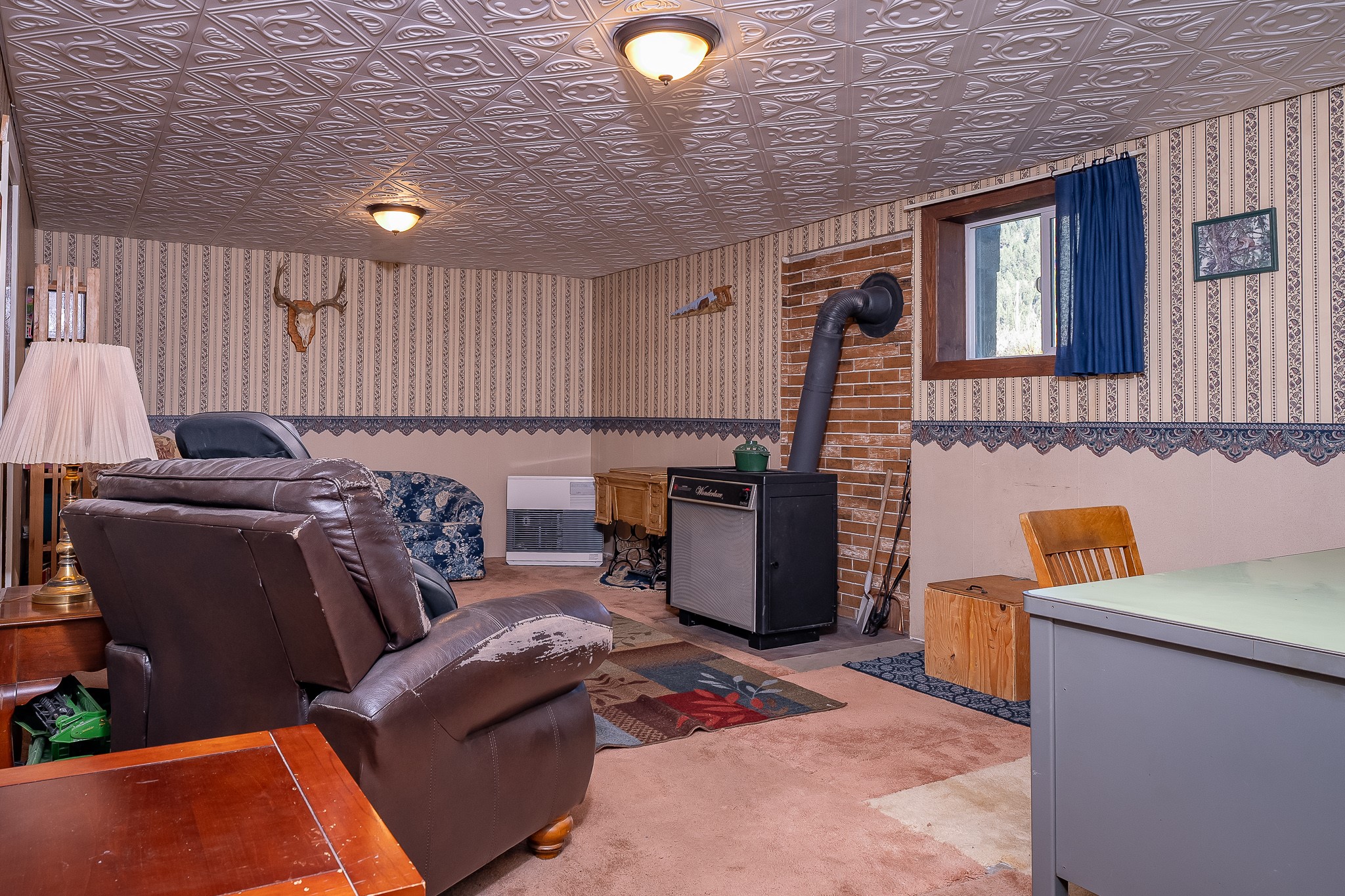 4 Courtier Road