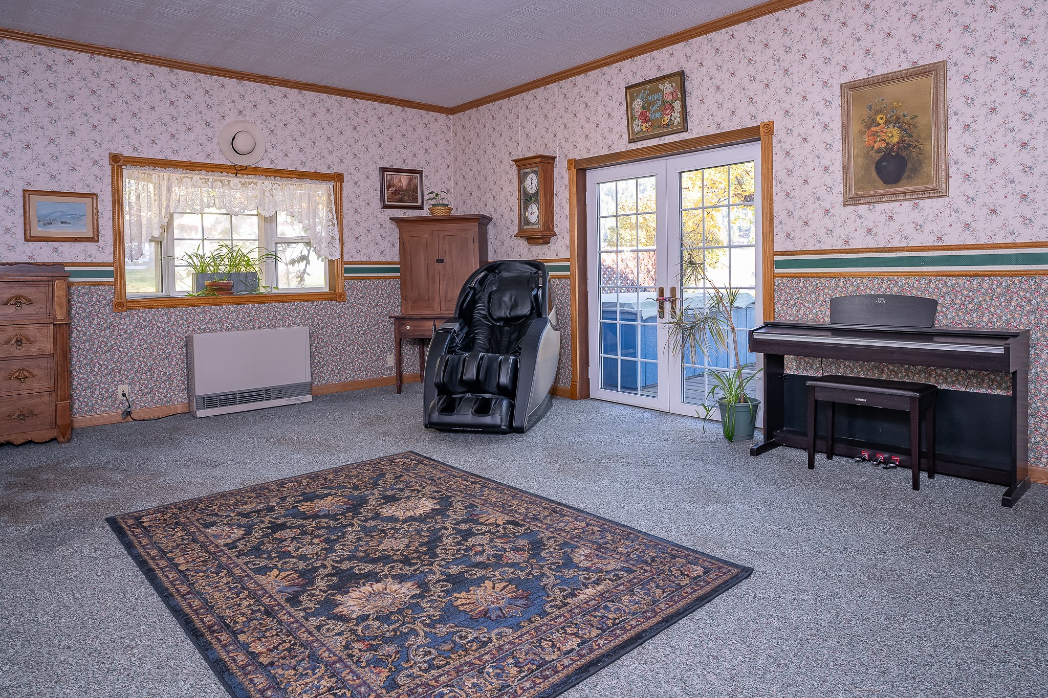 4 Courtier Road