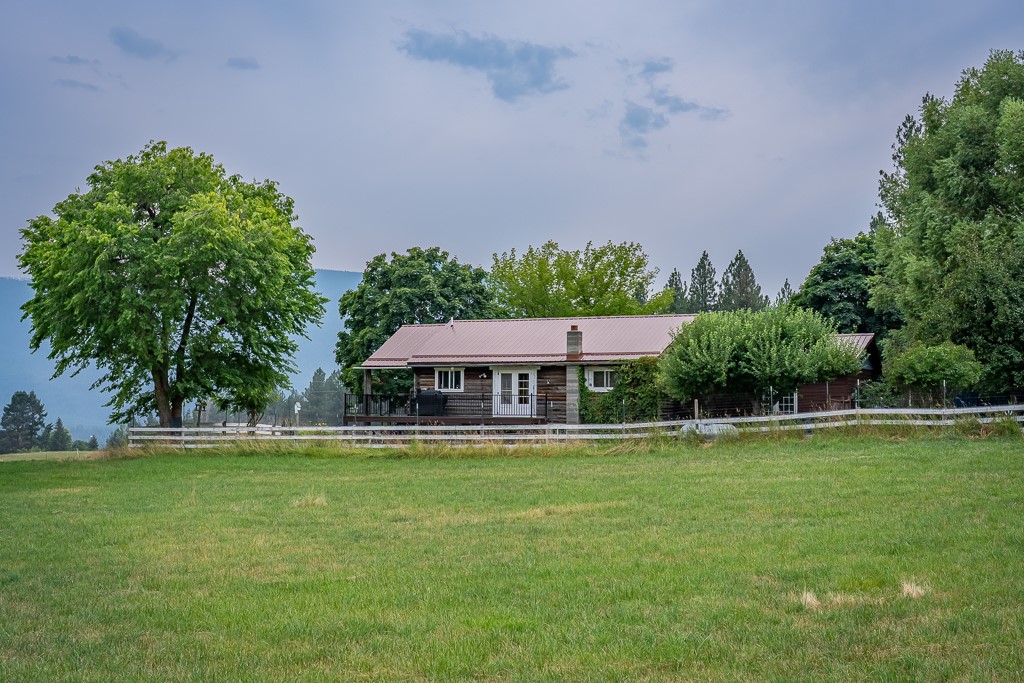 4 Courtier Road