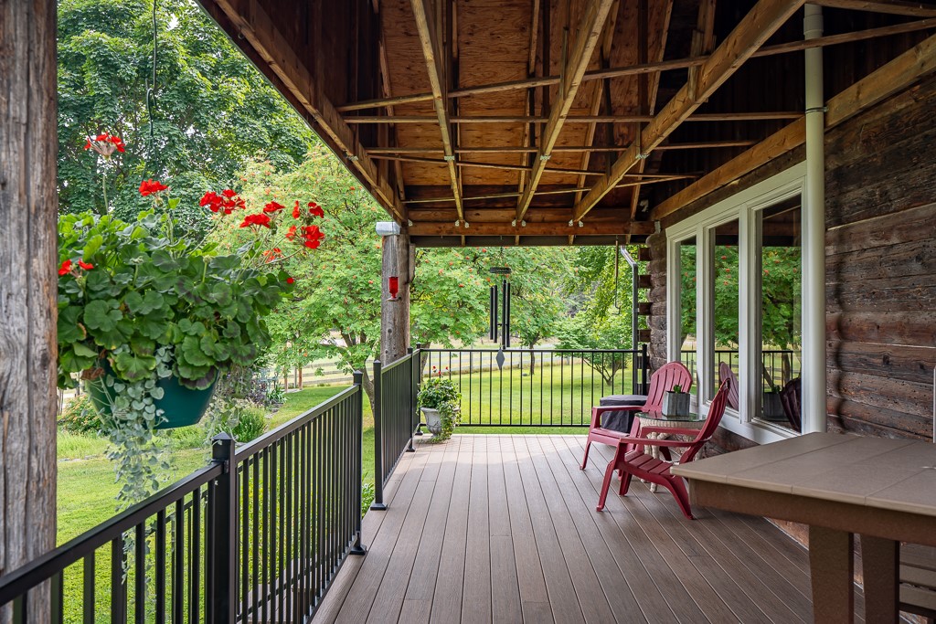 4 Courtier Road
