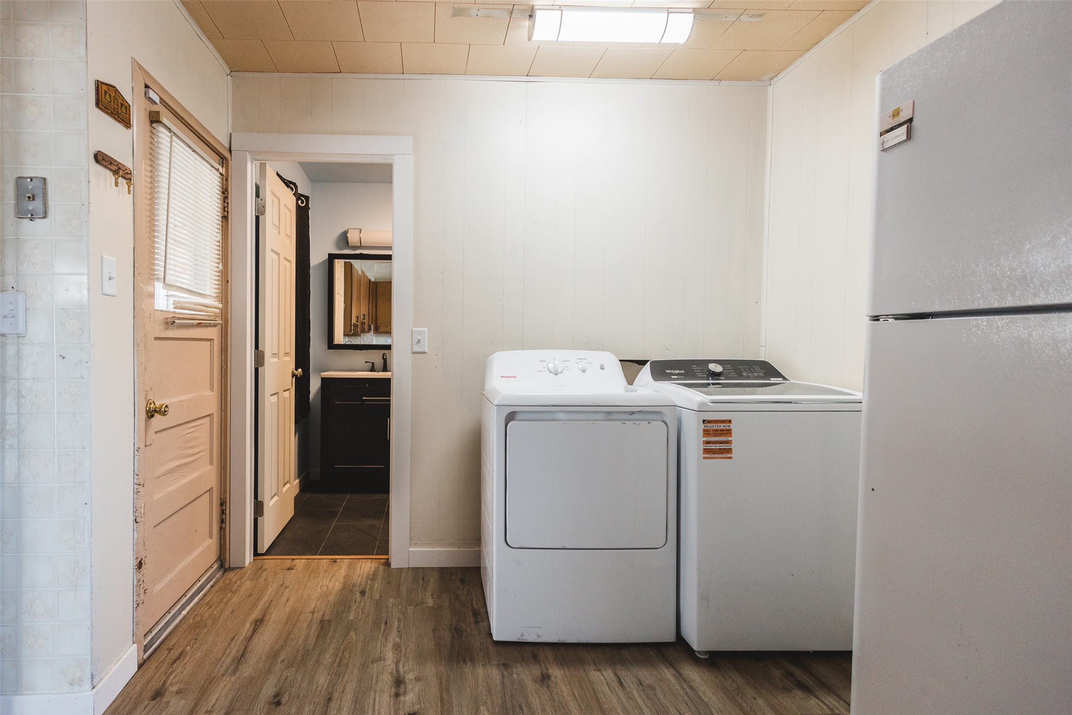 1215 N Excelsior Avenue