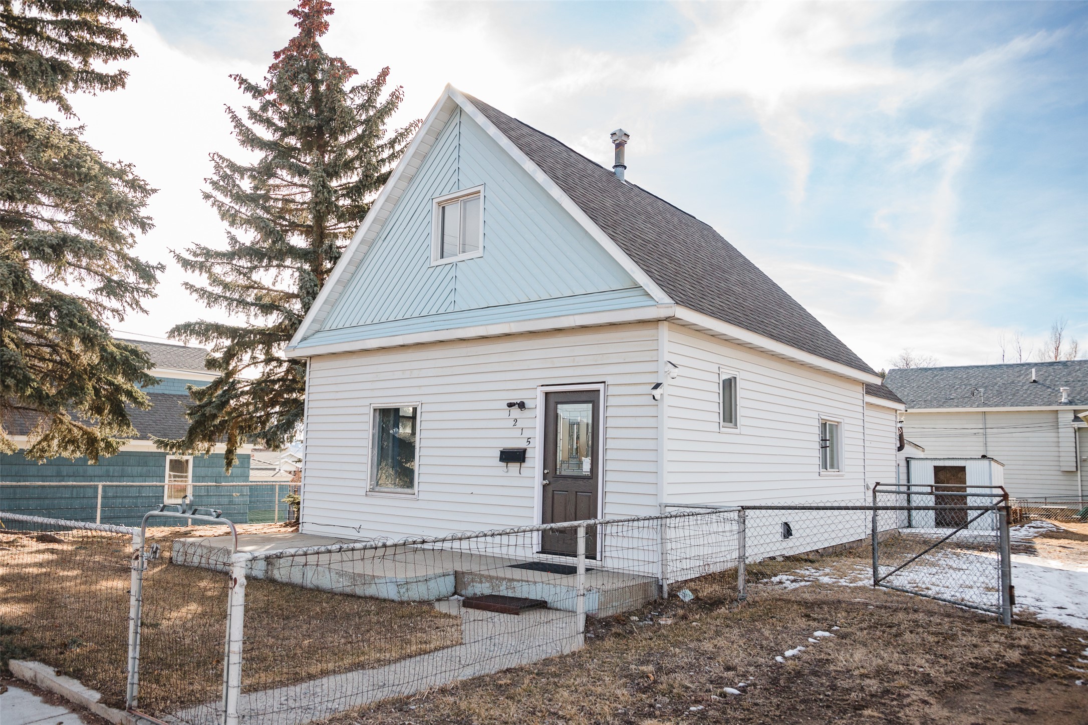 1215 N Excelsior Avenue