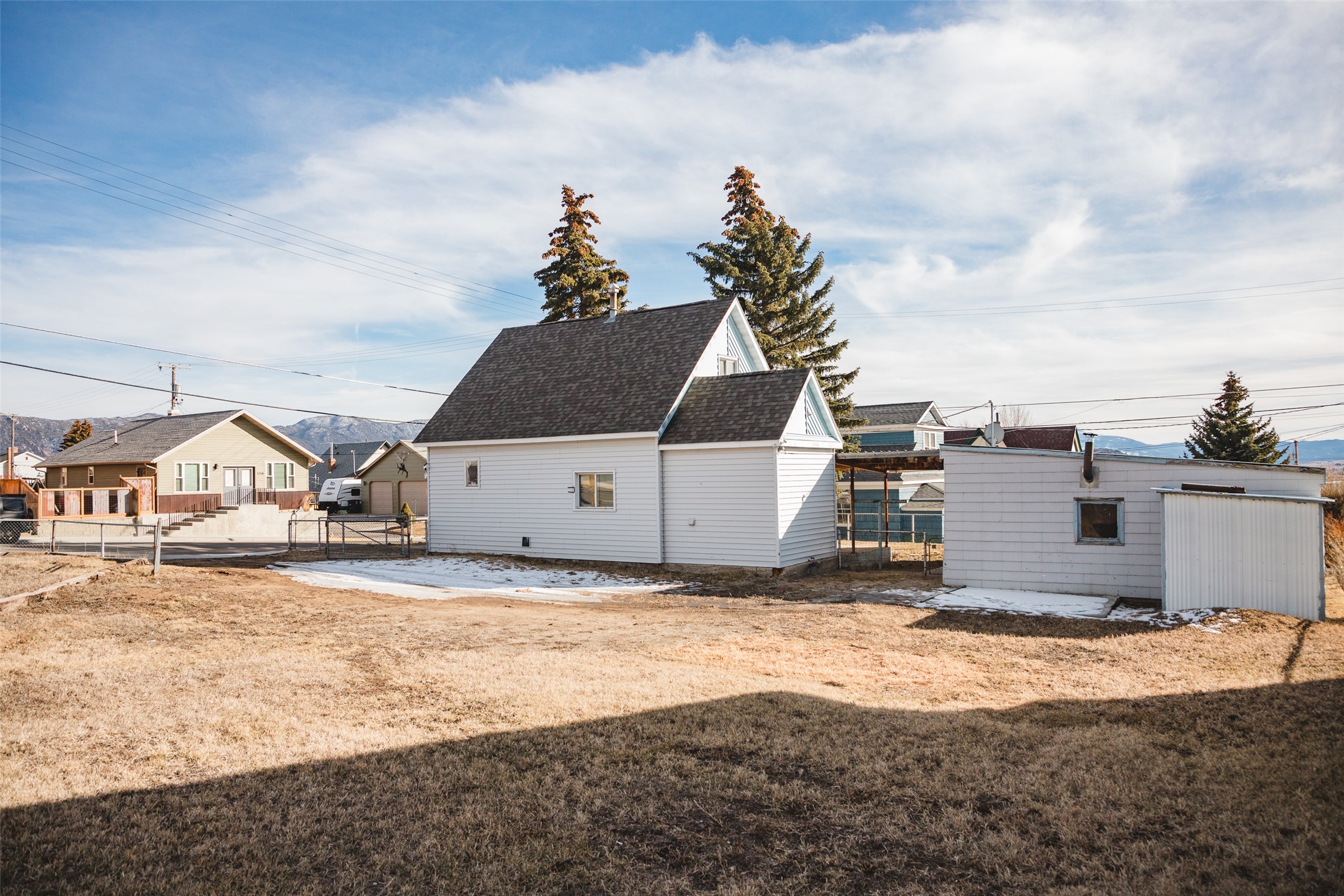 1215 N Excelsior Avenue