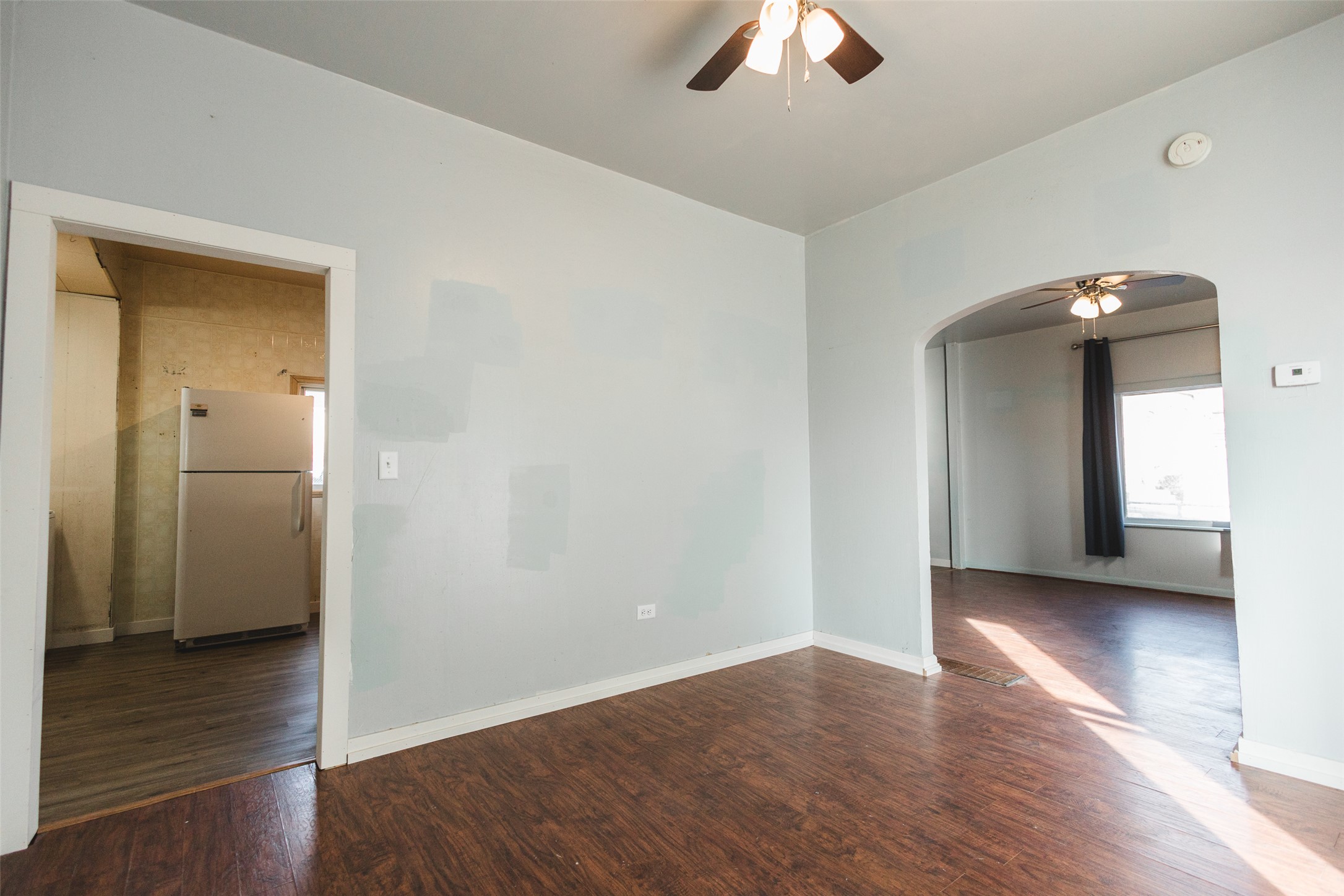 1215 N Excelsior Avenue