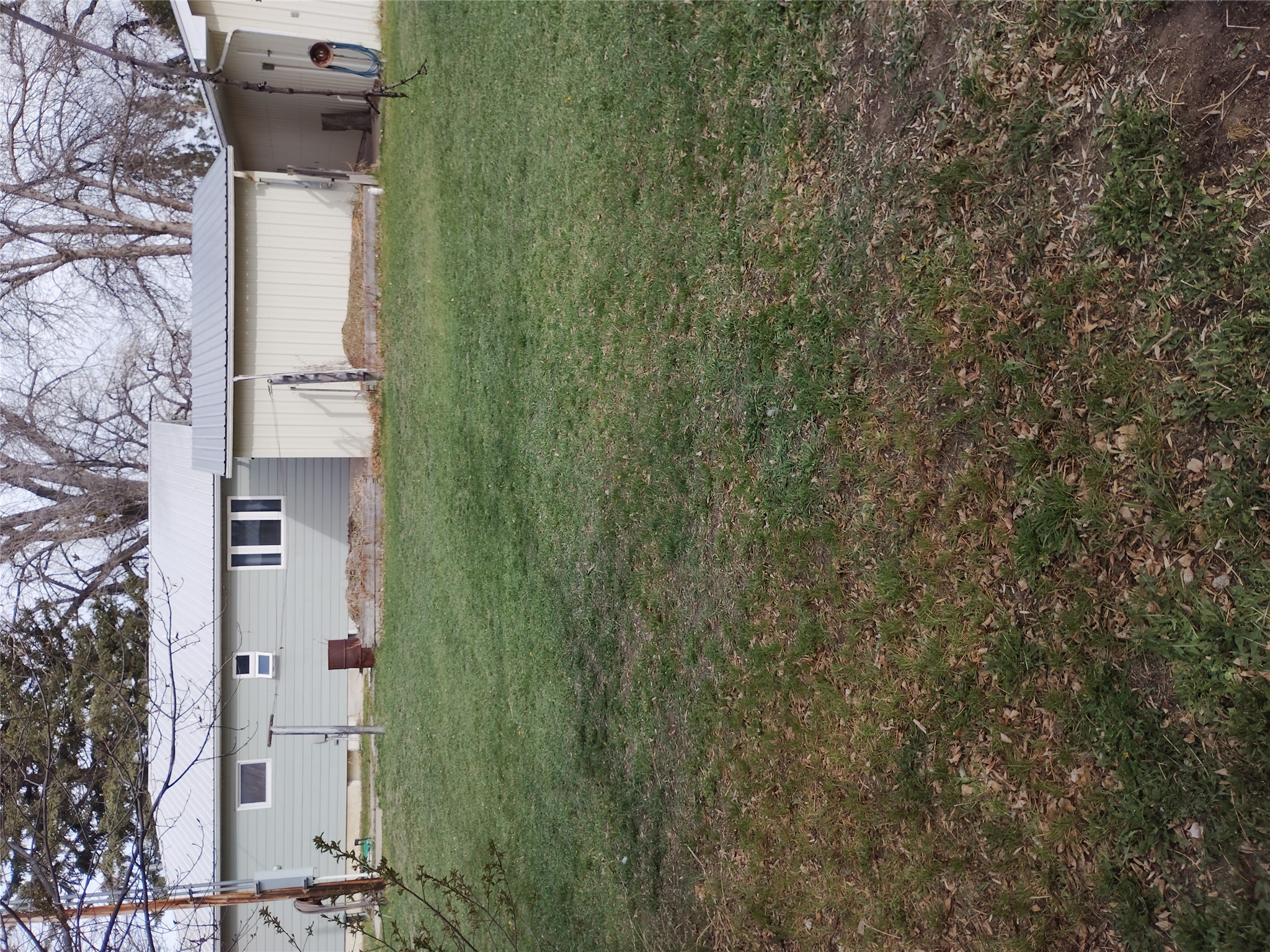 190 N Floweree Avenue