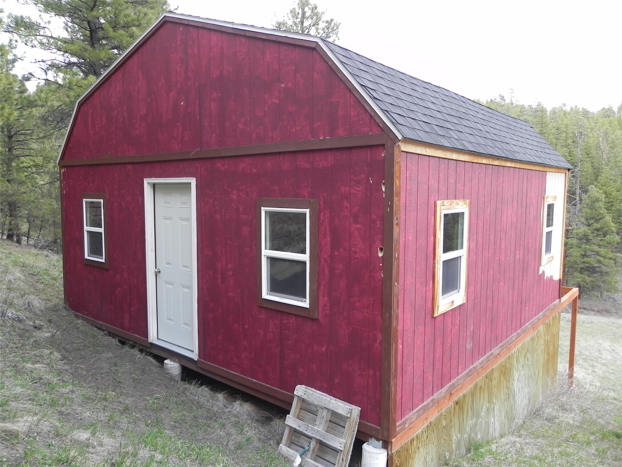 87 Hideaway Lane