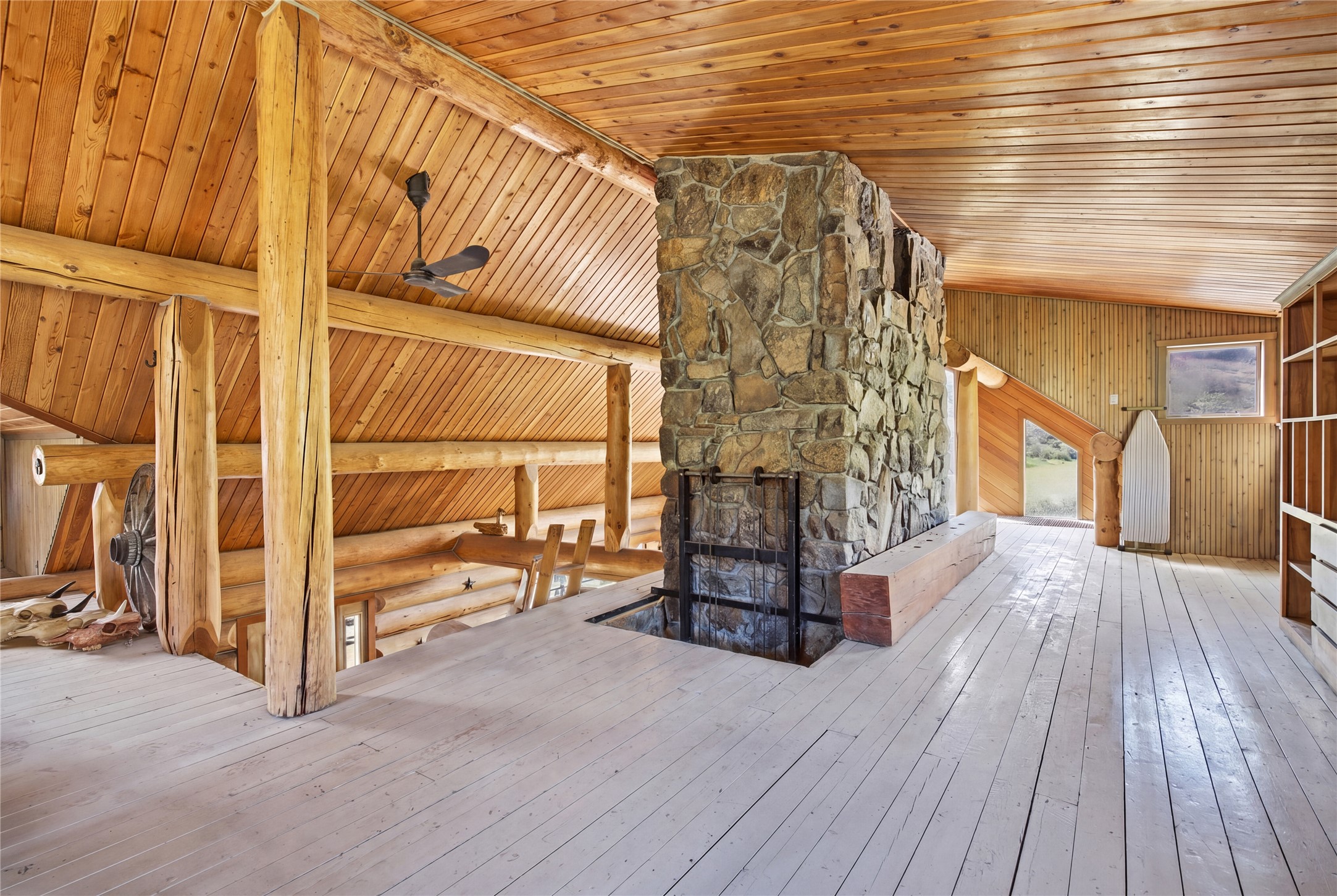 54 W Magpie Creek Road