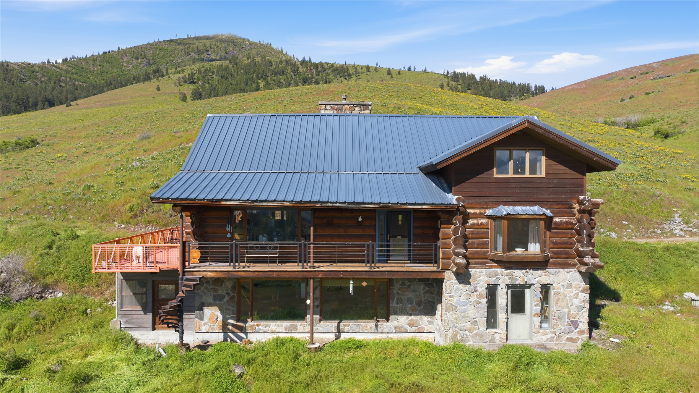 54 W Magpie Creek Road
