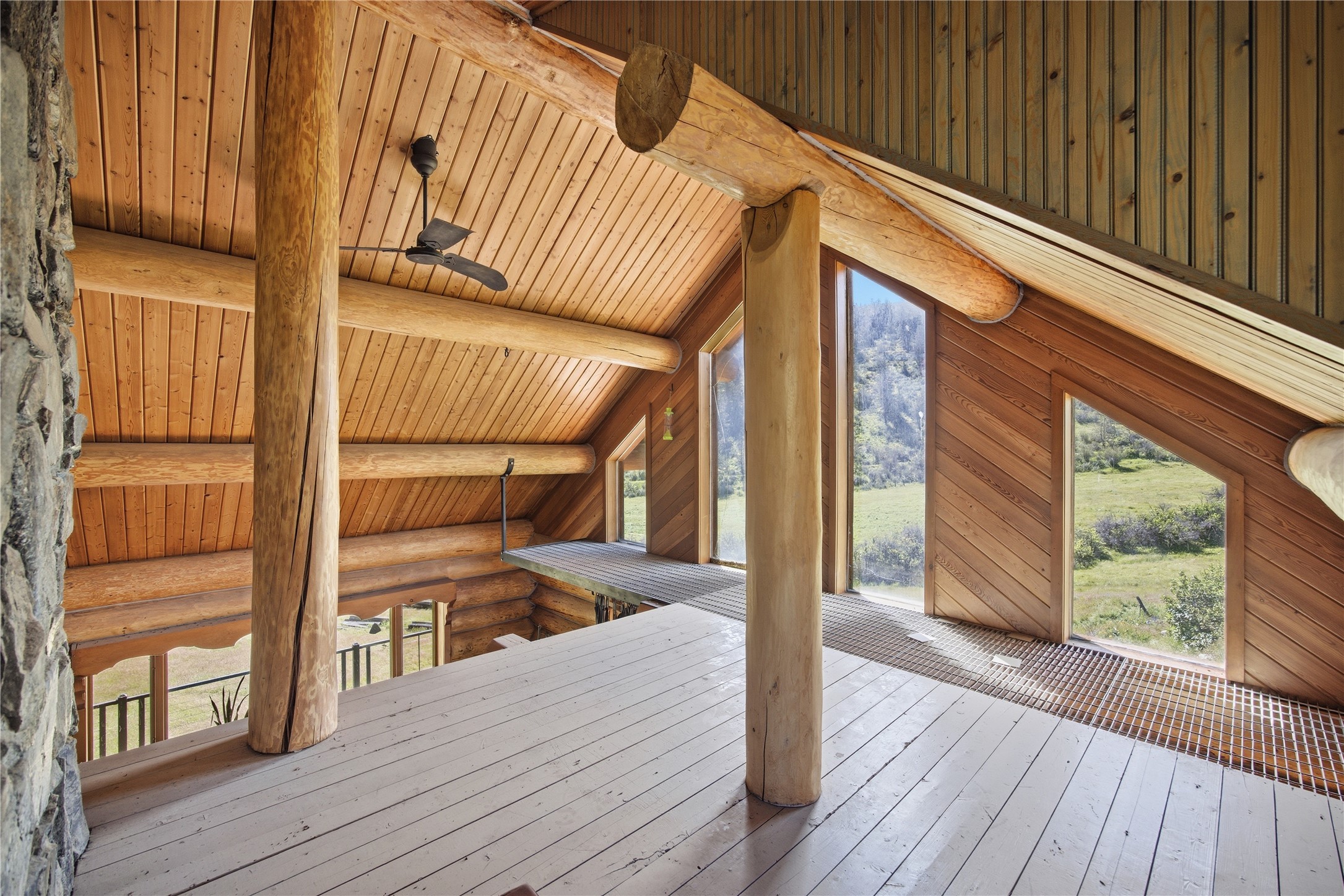 54 W Magpie Creek Road