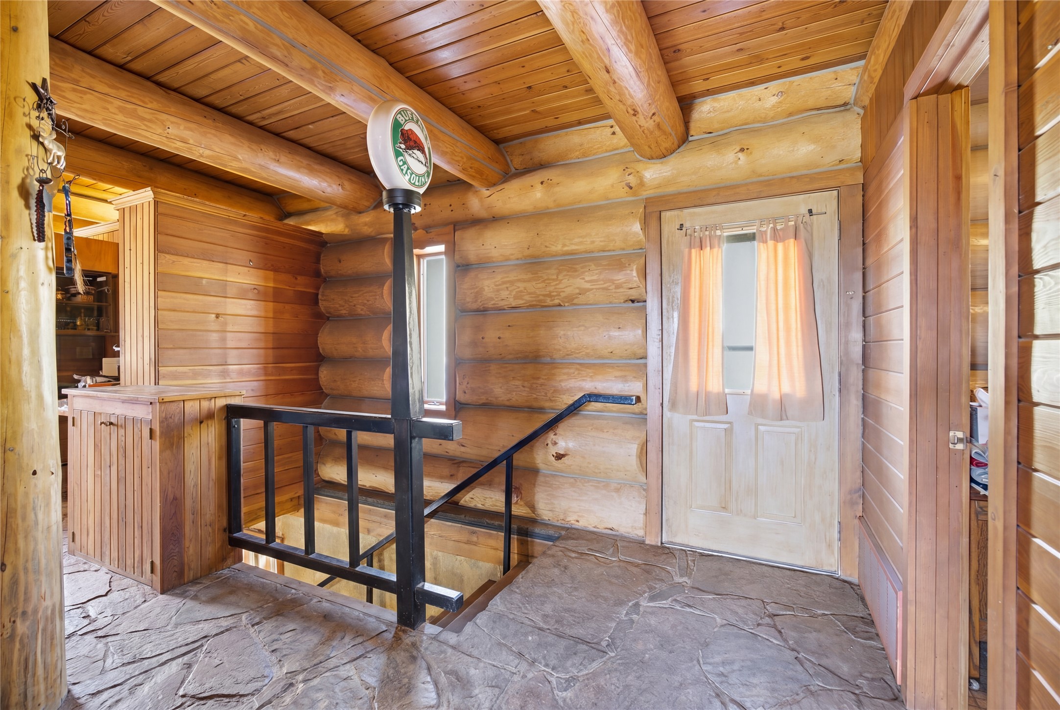 54 W Magpie Creek Road