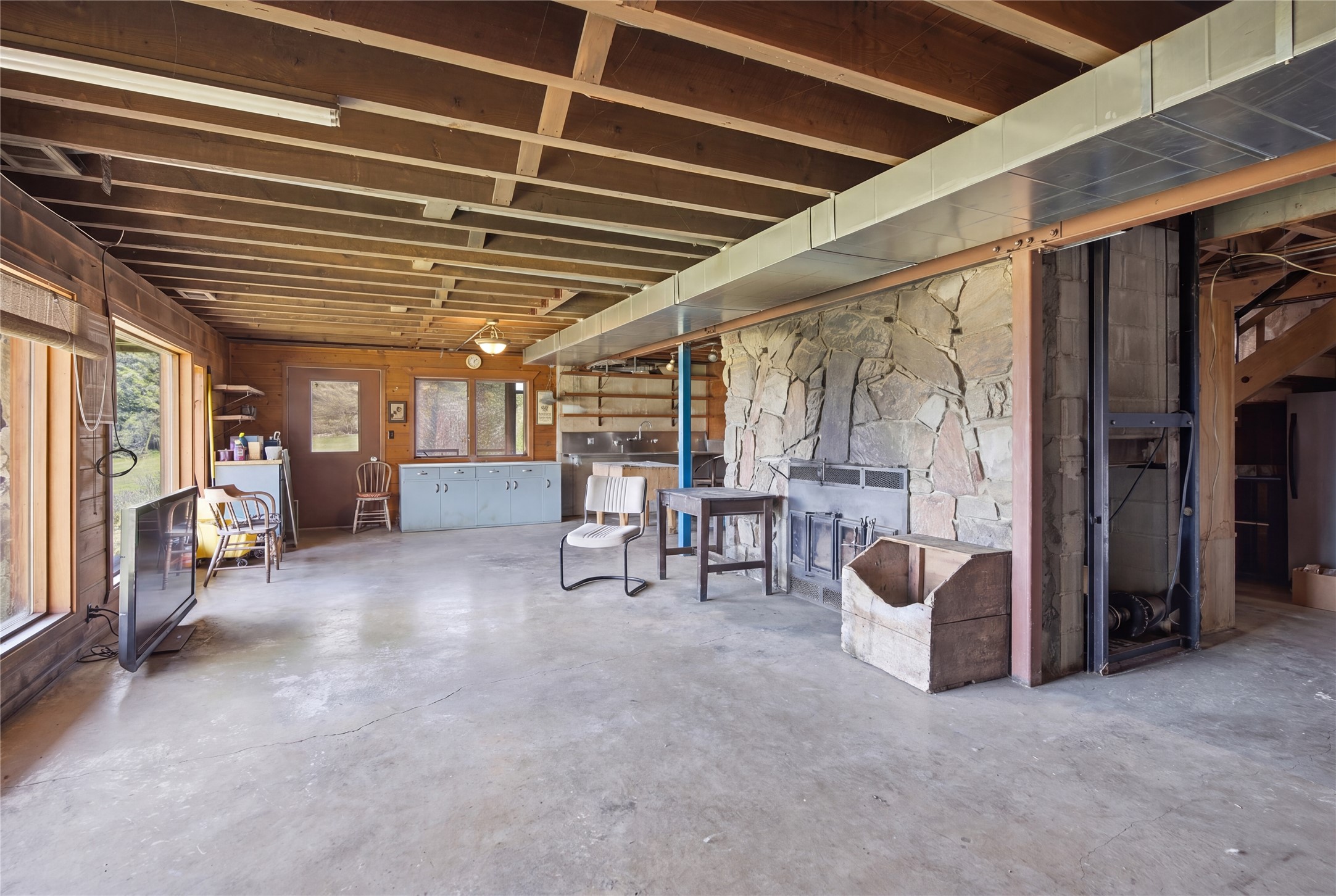 54 W Magpie Creek Road