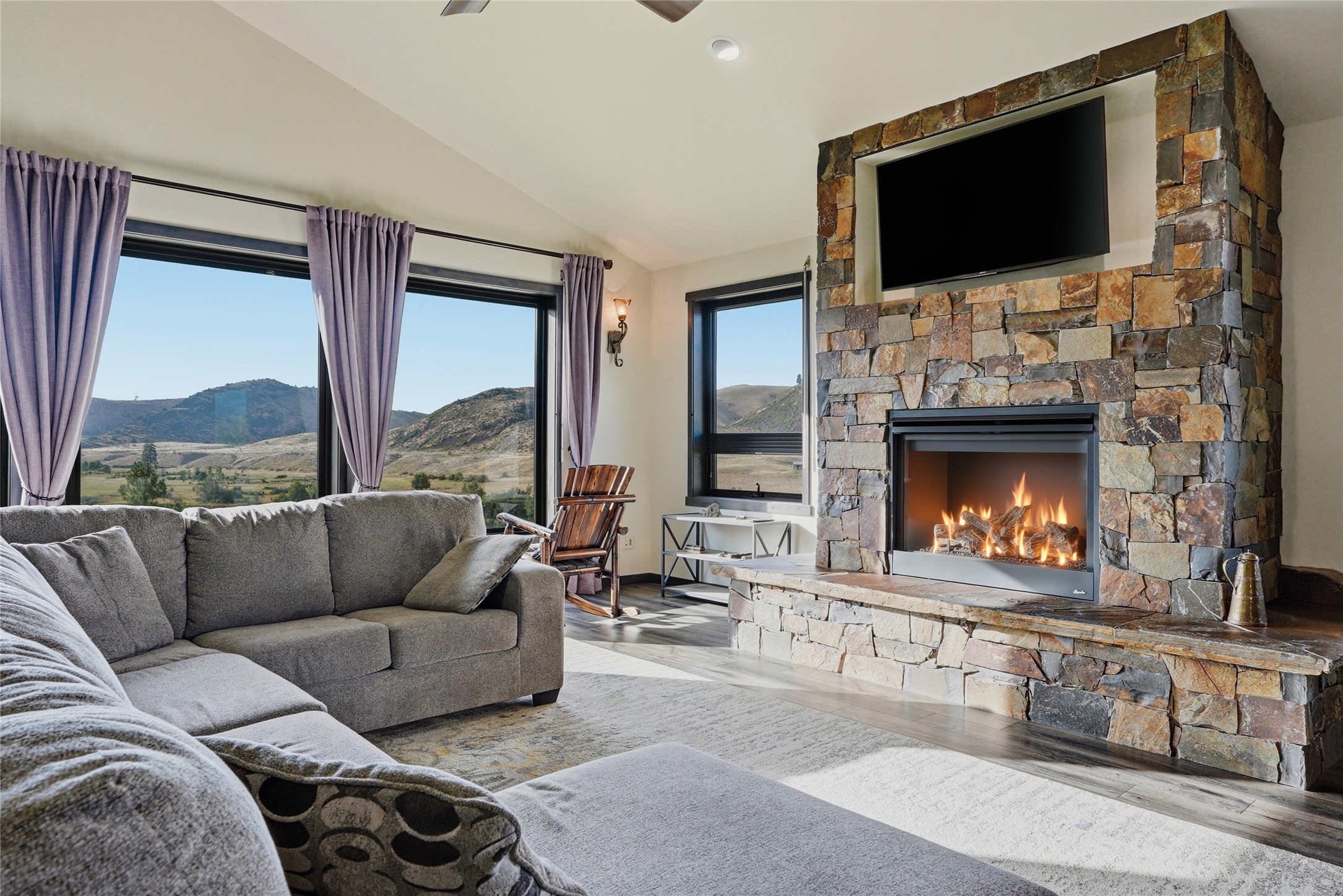 9701 Highway 200