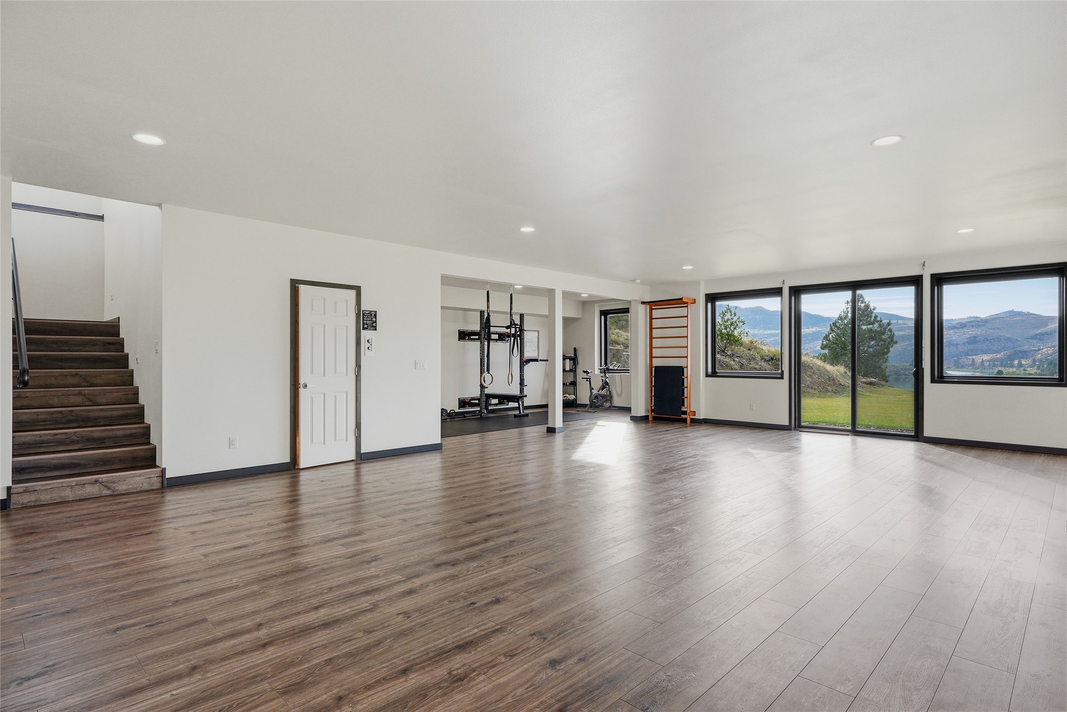 9701 Highway 200