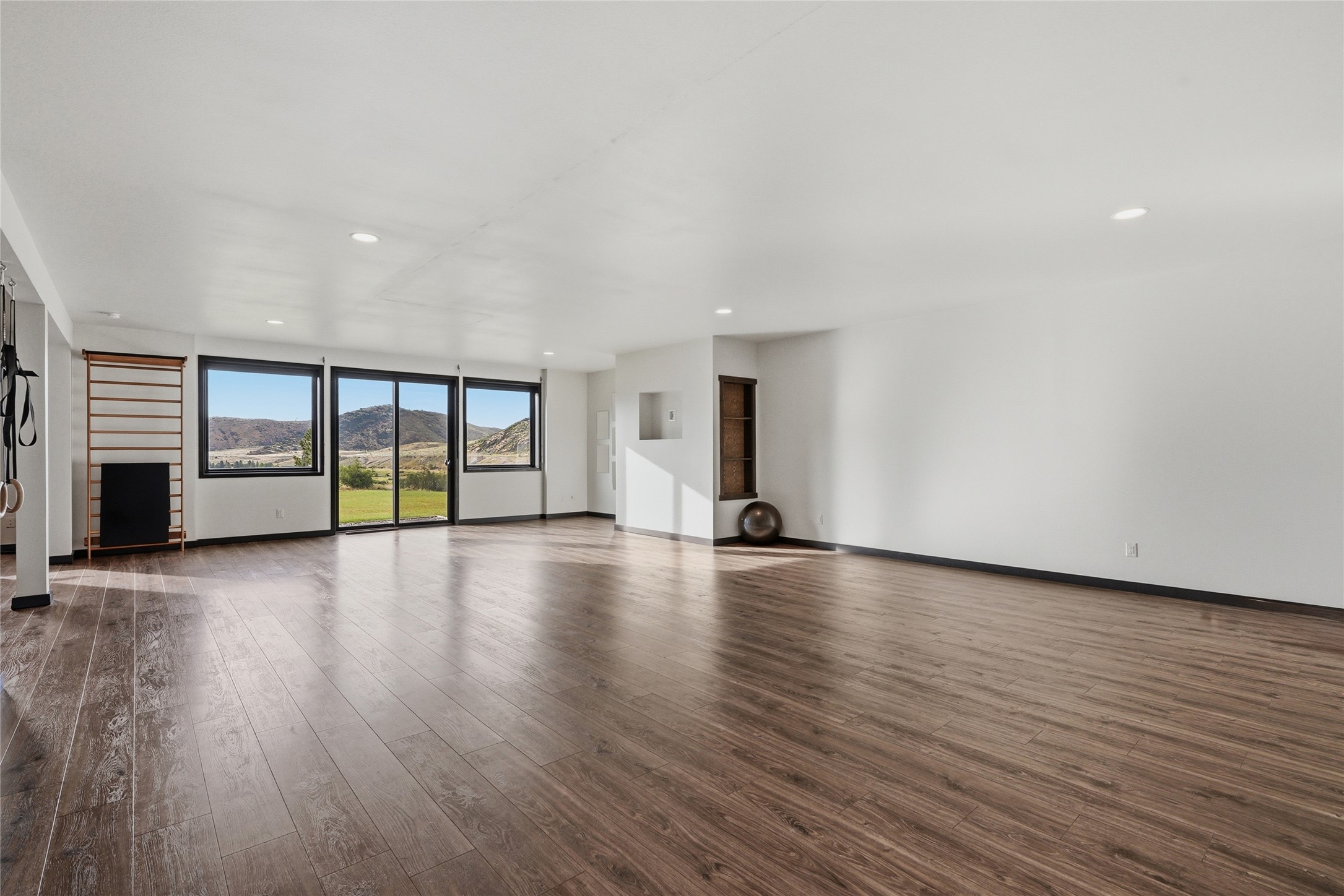 9701 Highway 200