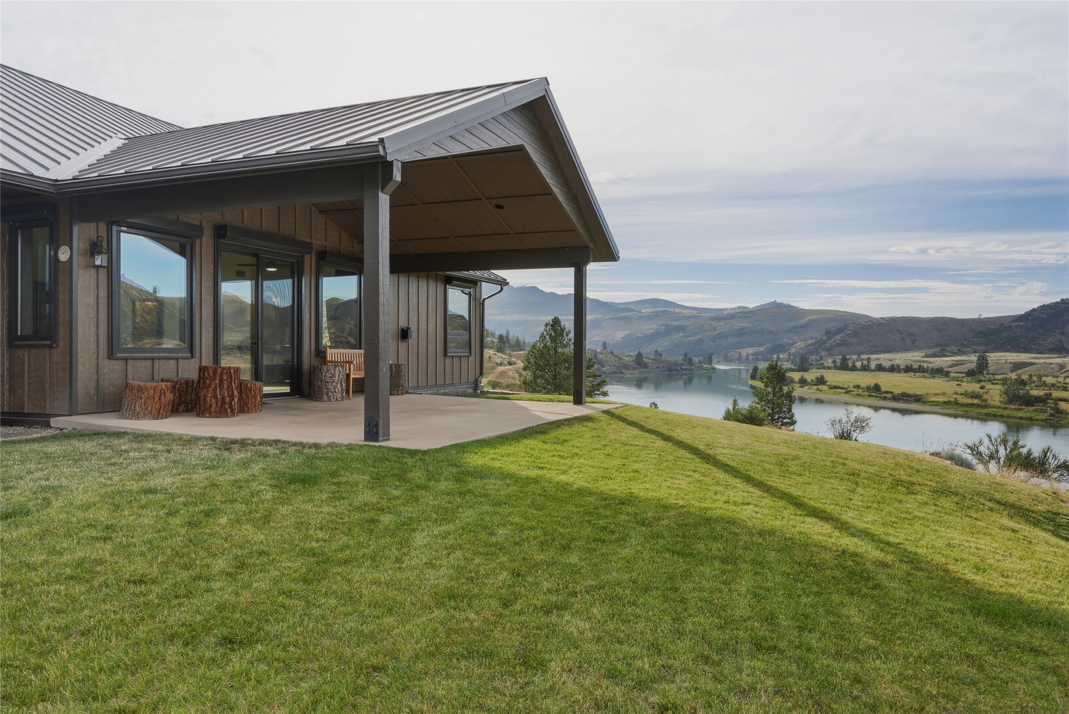 9701 Highway 200