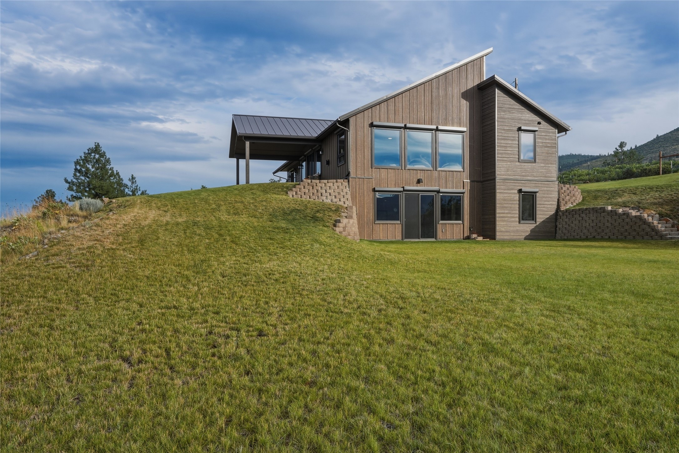 9701 Highway 200