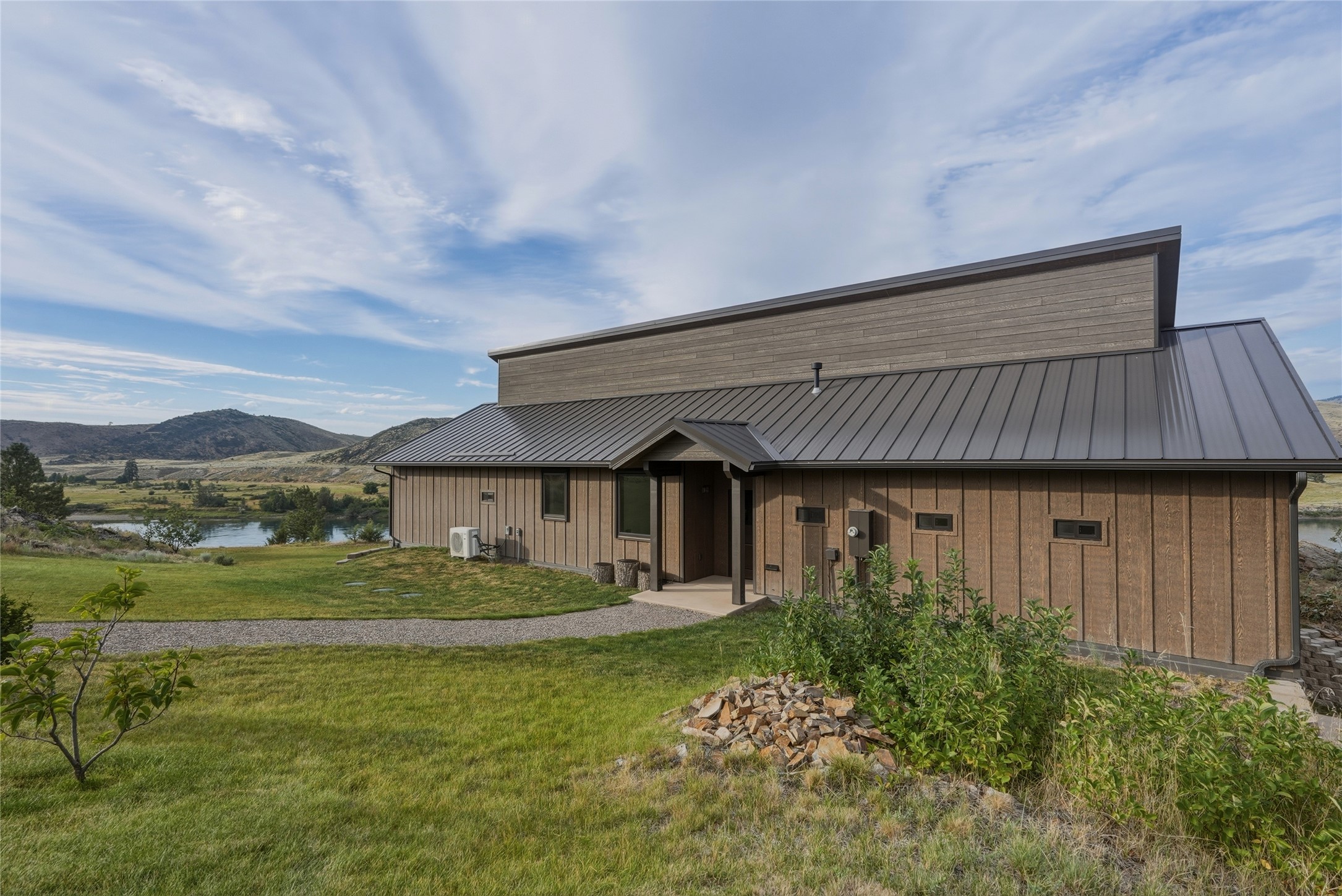 9701 Highway 200