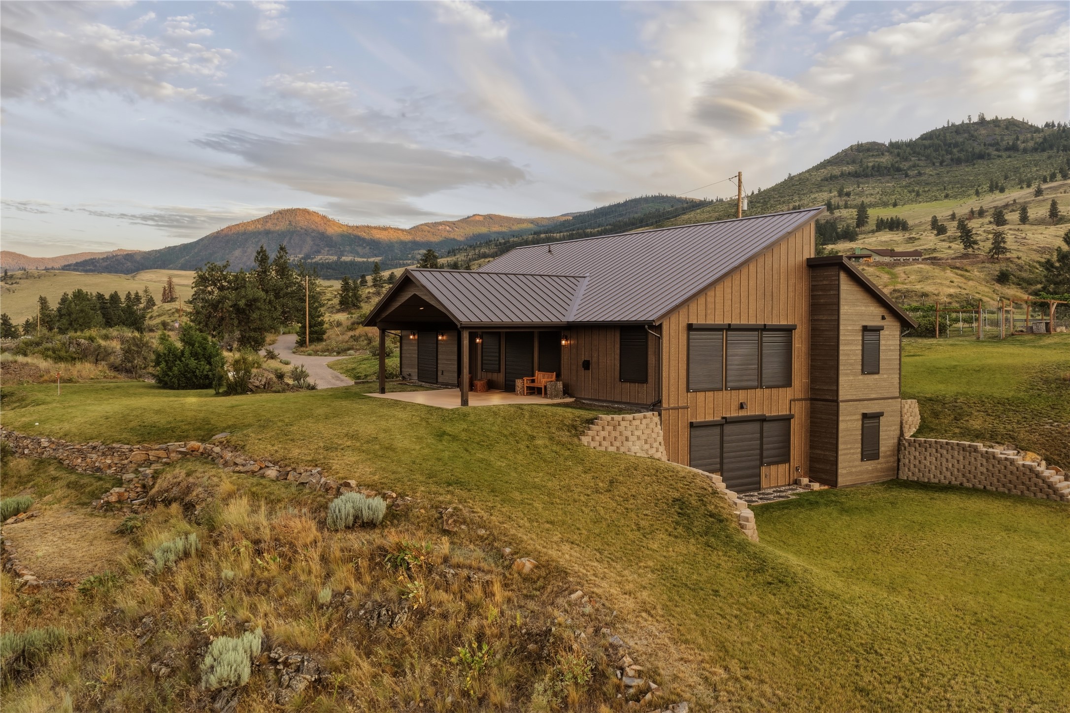 9701 Highway 200