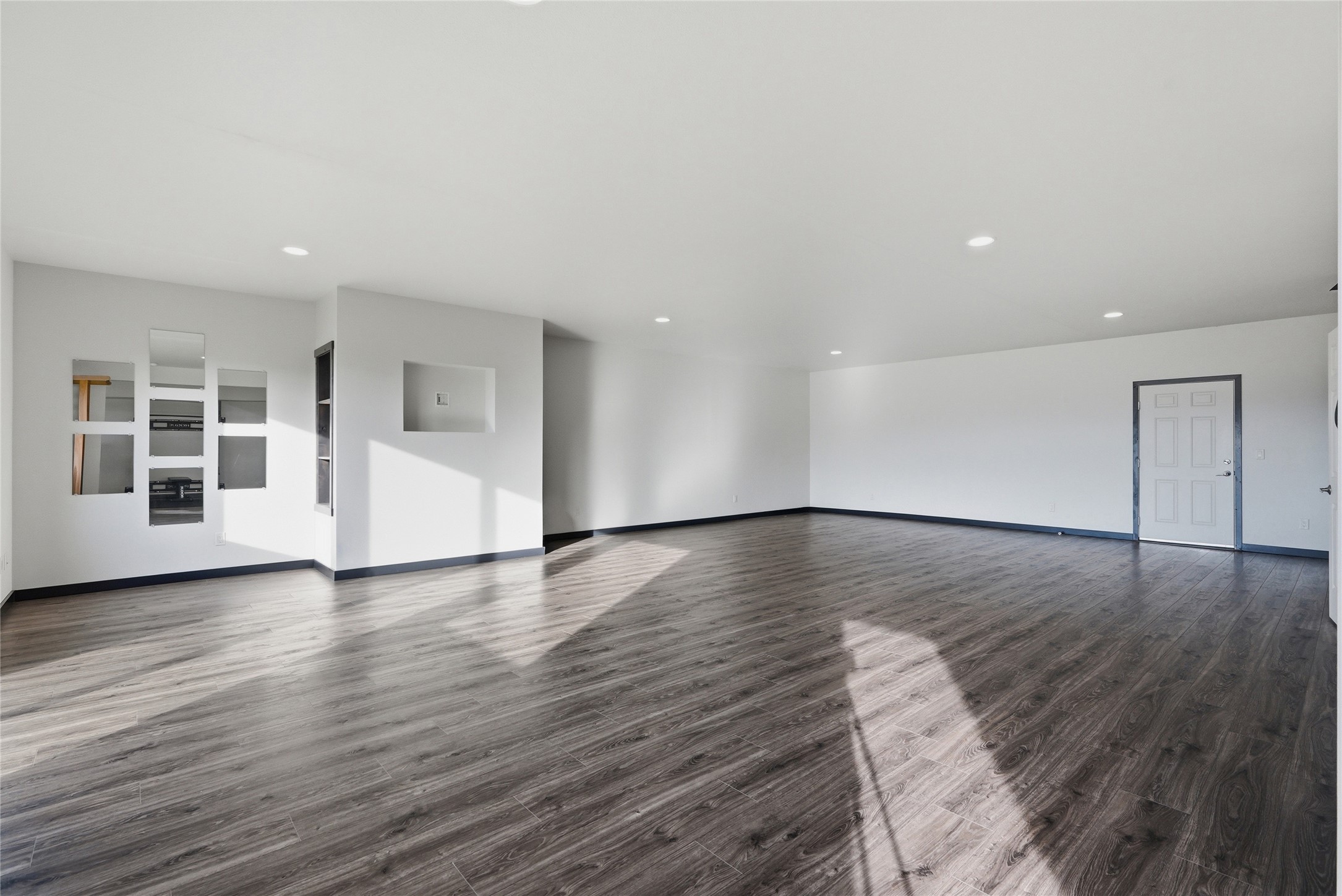 9701 Highway 200