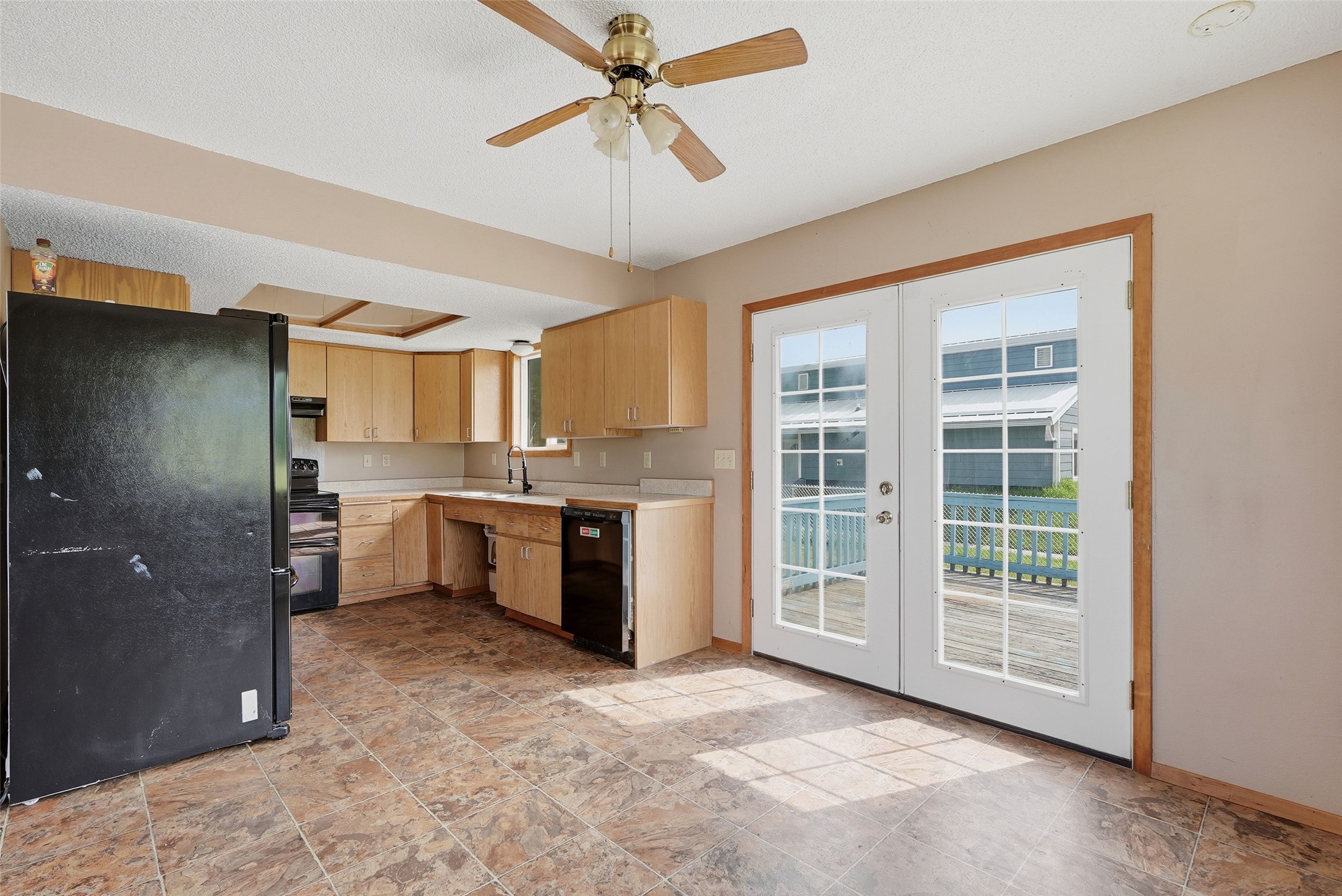 1007 5th Street W