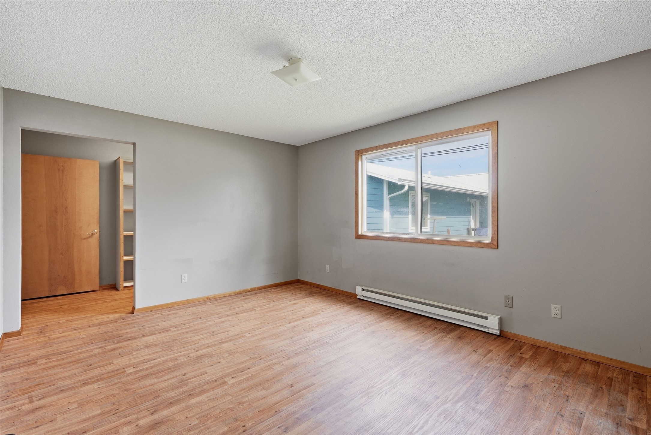 1007 5th Street W