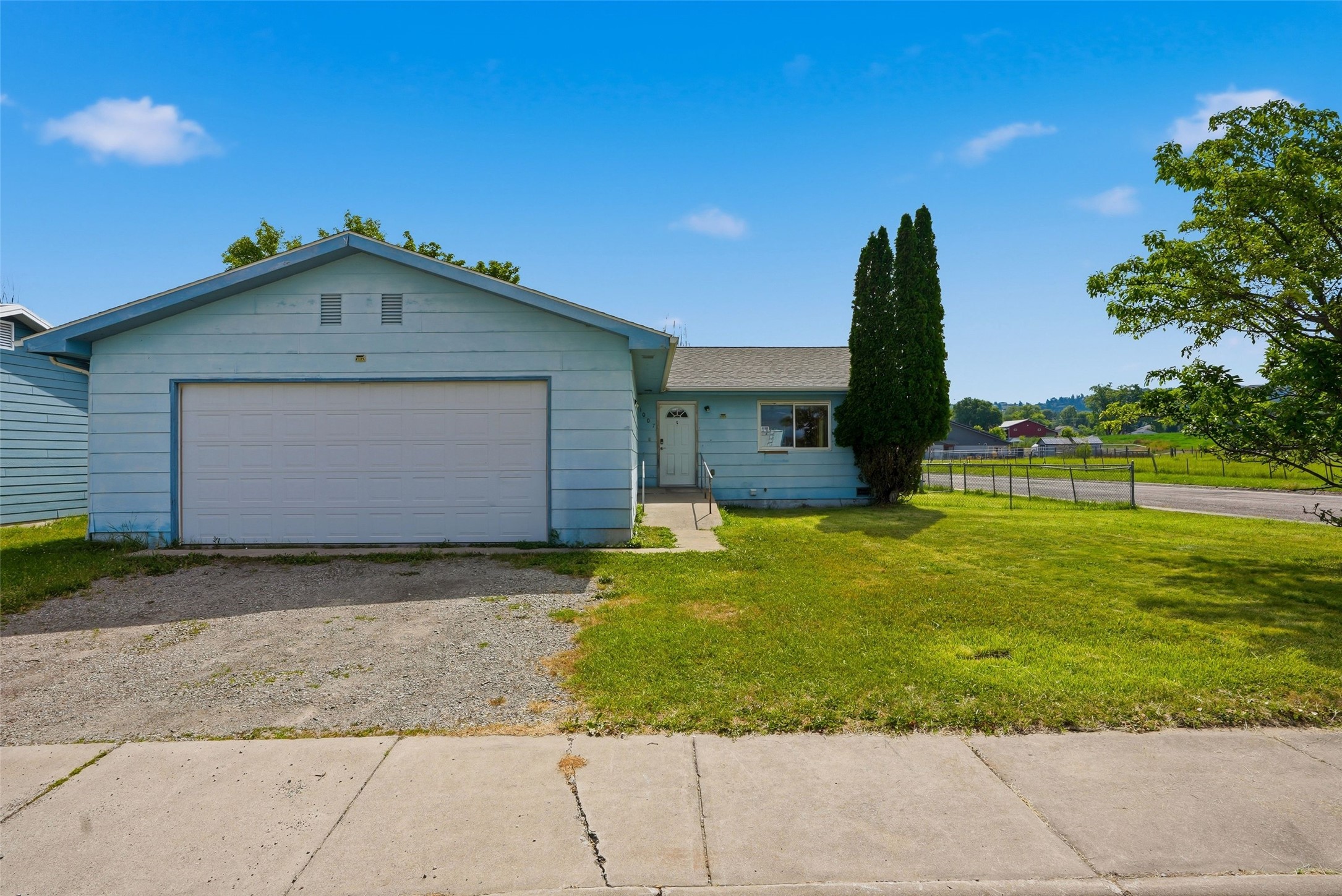 1007 5th Street W