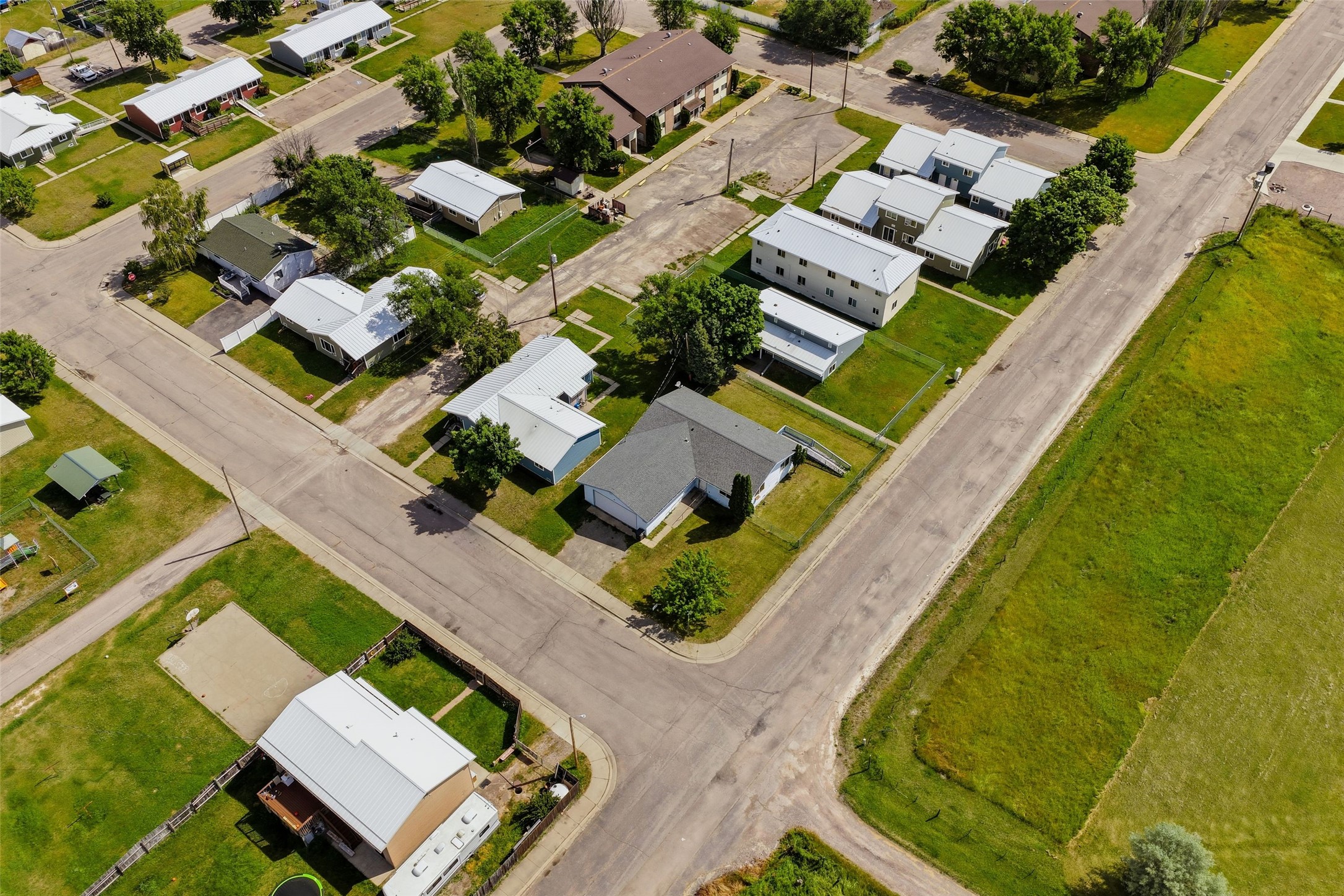 1007 5th Street W