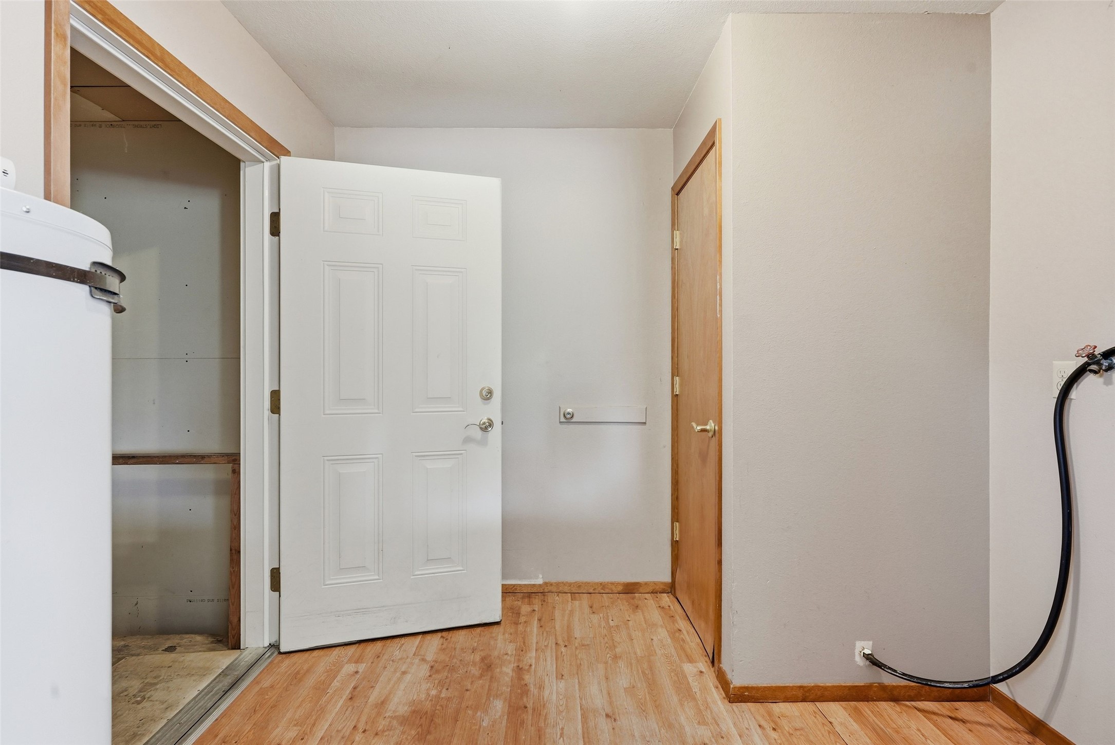 1007 5th Street W