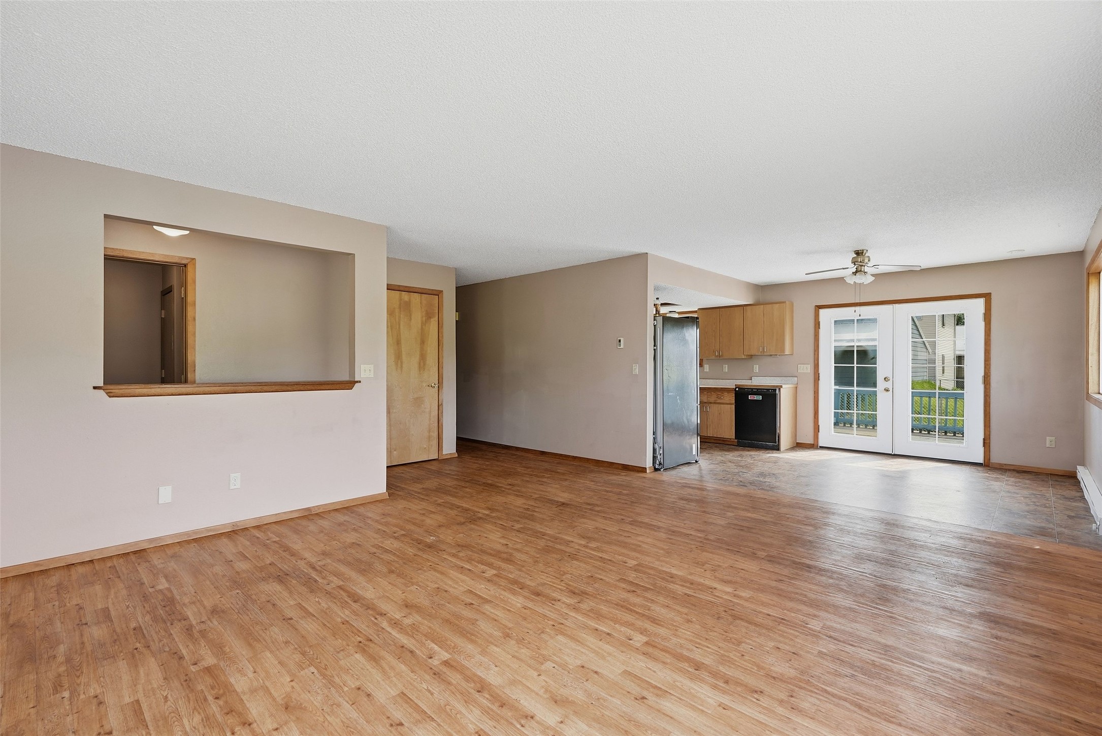 1007 5th Street W