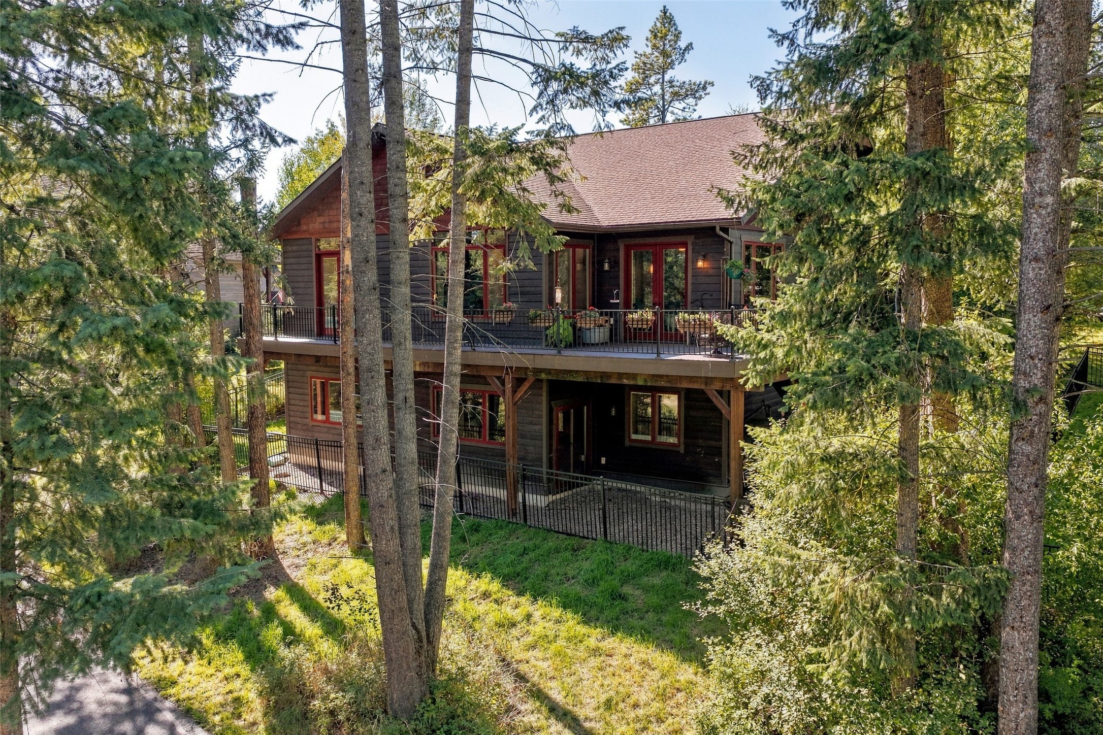 733 Clearwater Drive