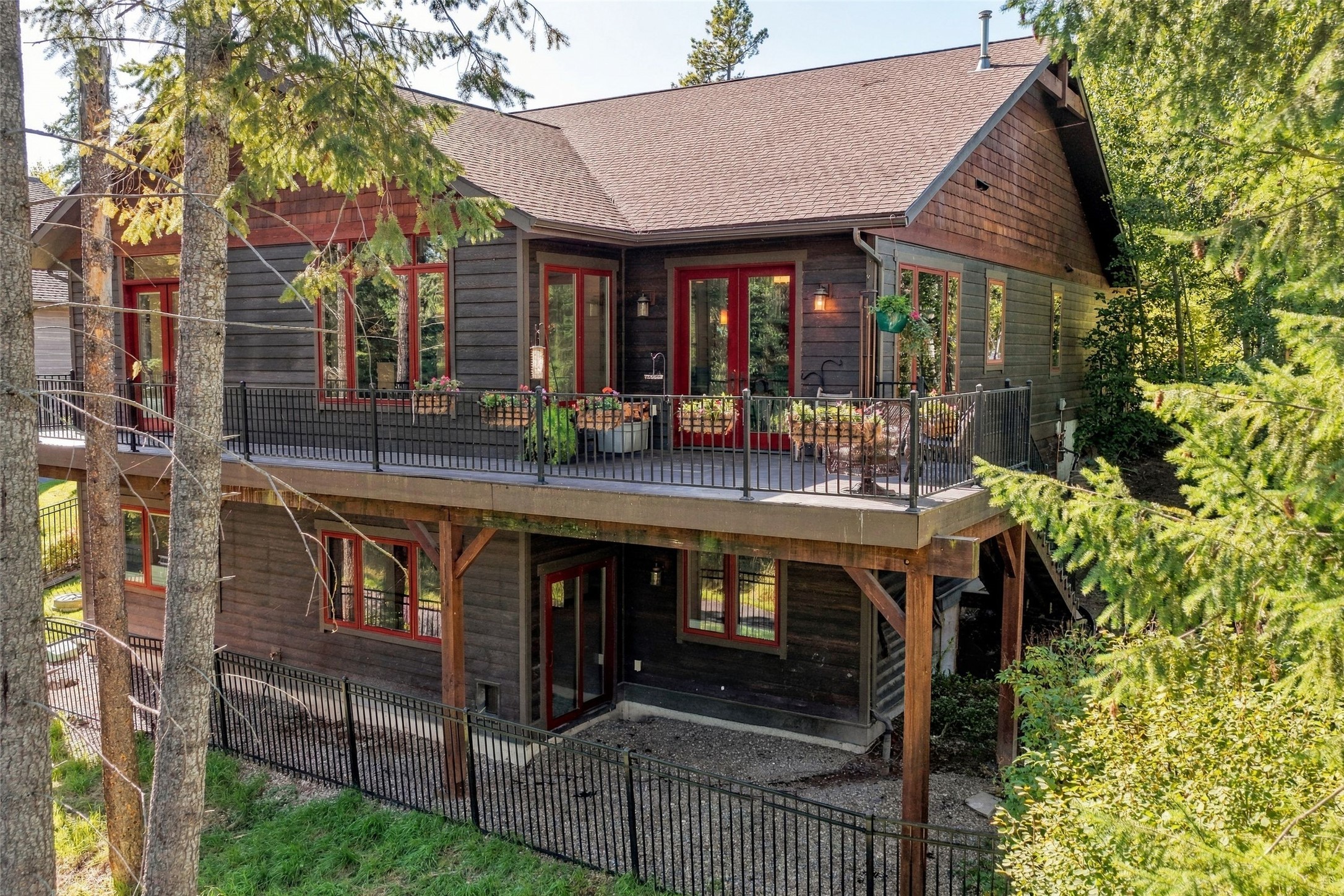 733 Clearwater Drive
